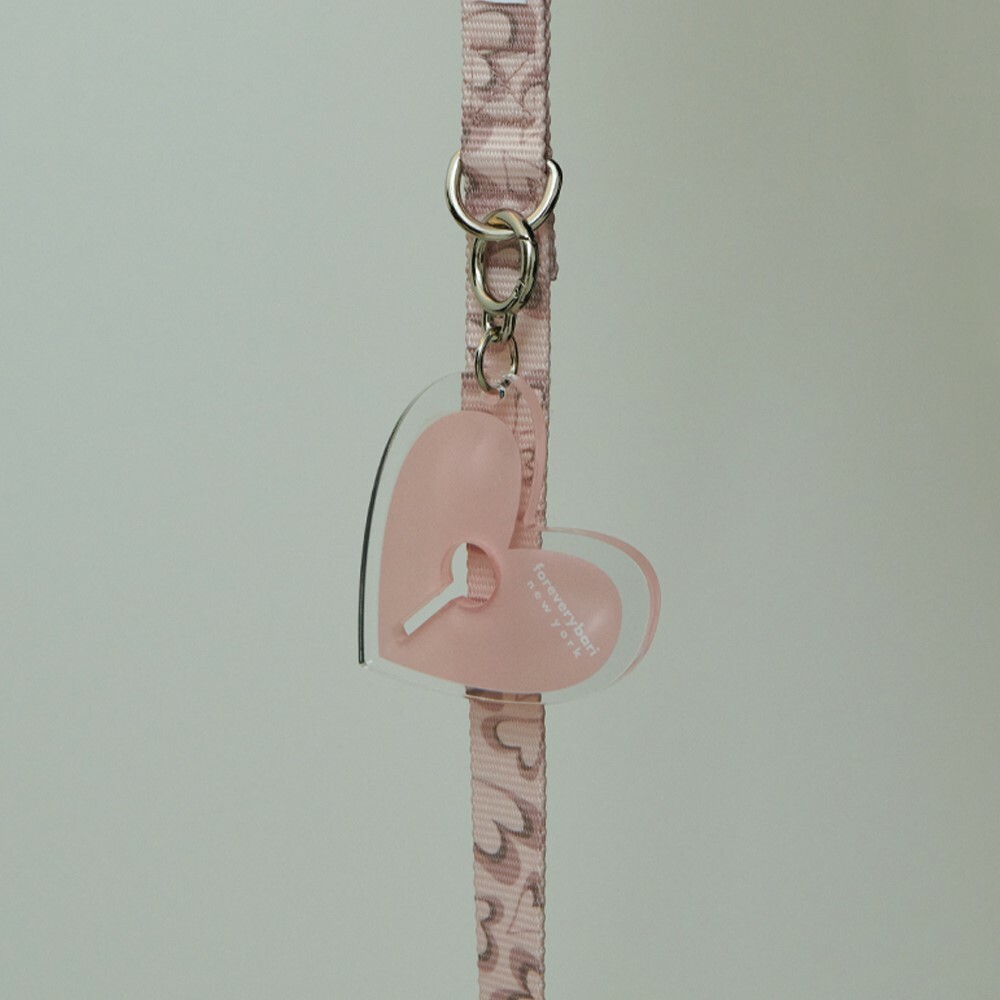 MARBLE HEART KEYRING (Strawberry)