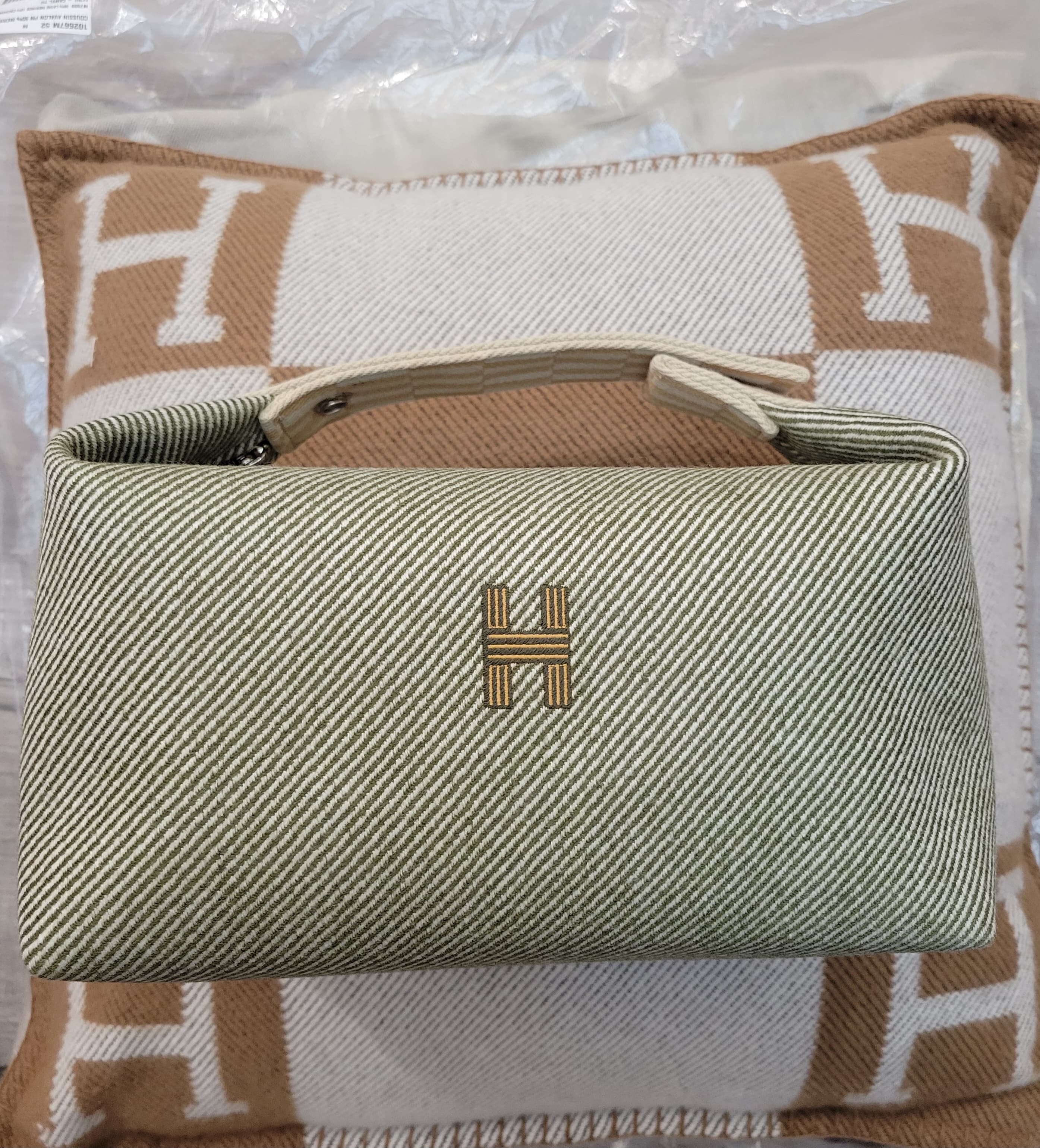 Hermes bride a brac H CASE Nate (vert/beige) 飯盒包