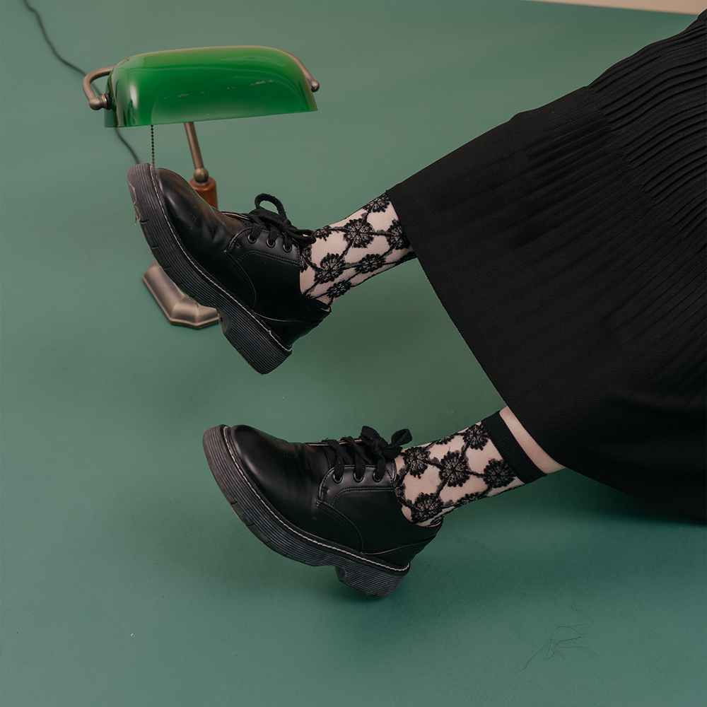 Flower sheer design mid-calf socks two colors【07110534】in stock+pre-order