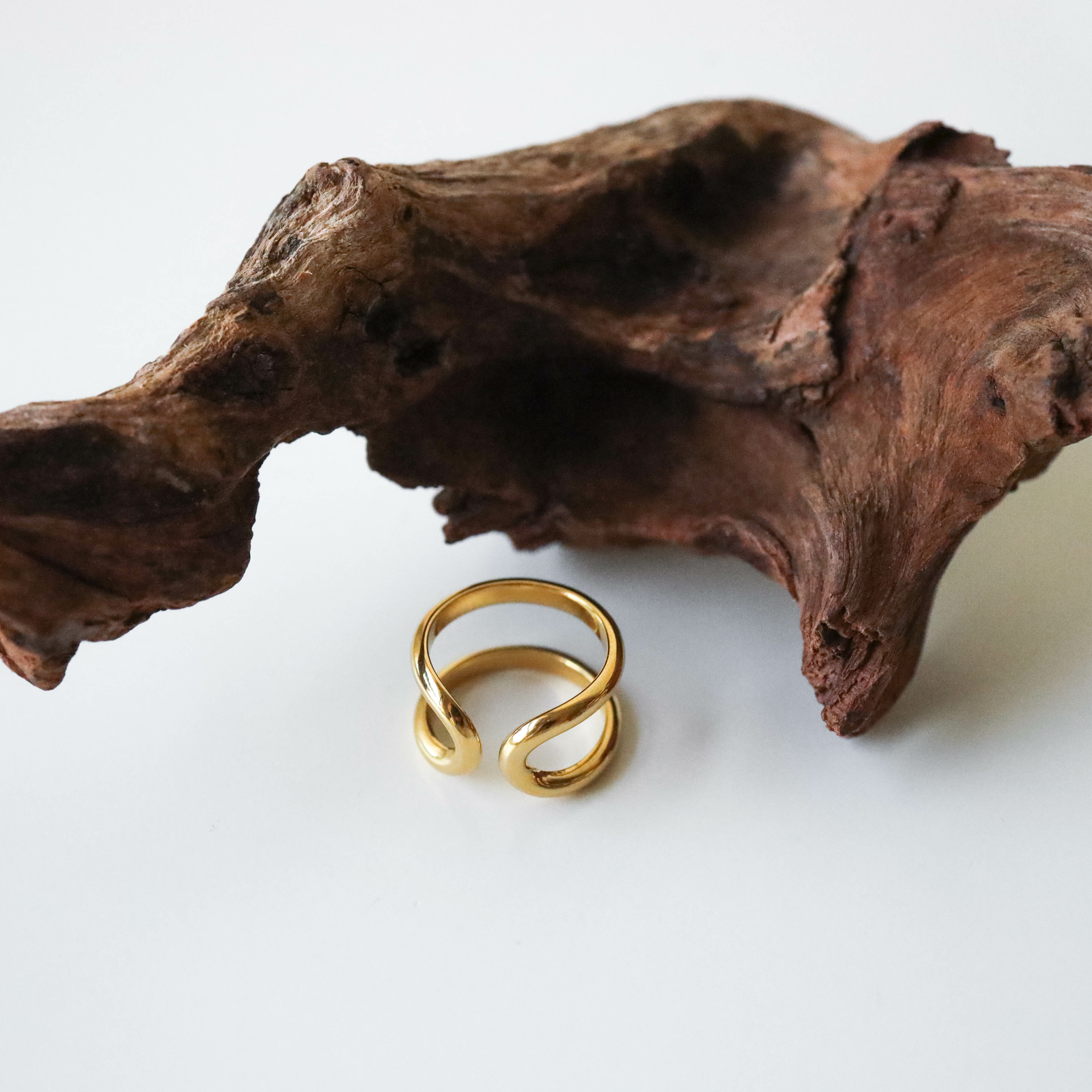 不怕水金色雙線鋼戒