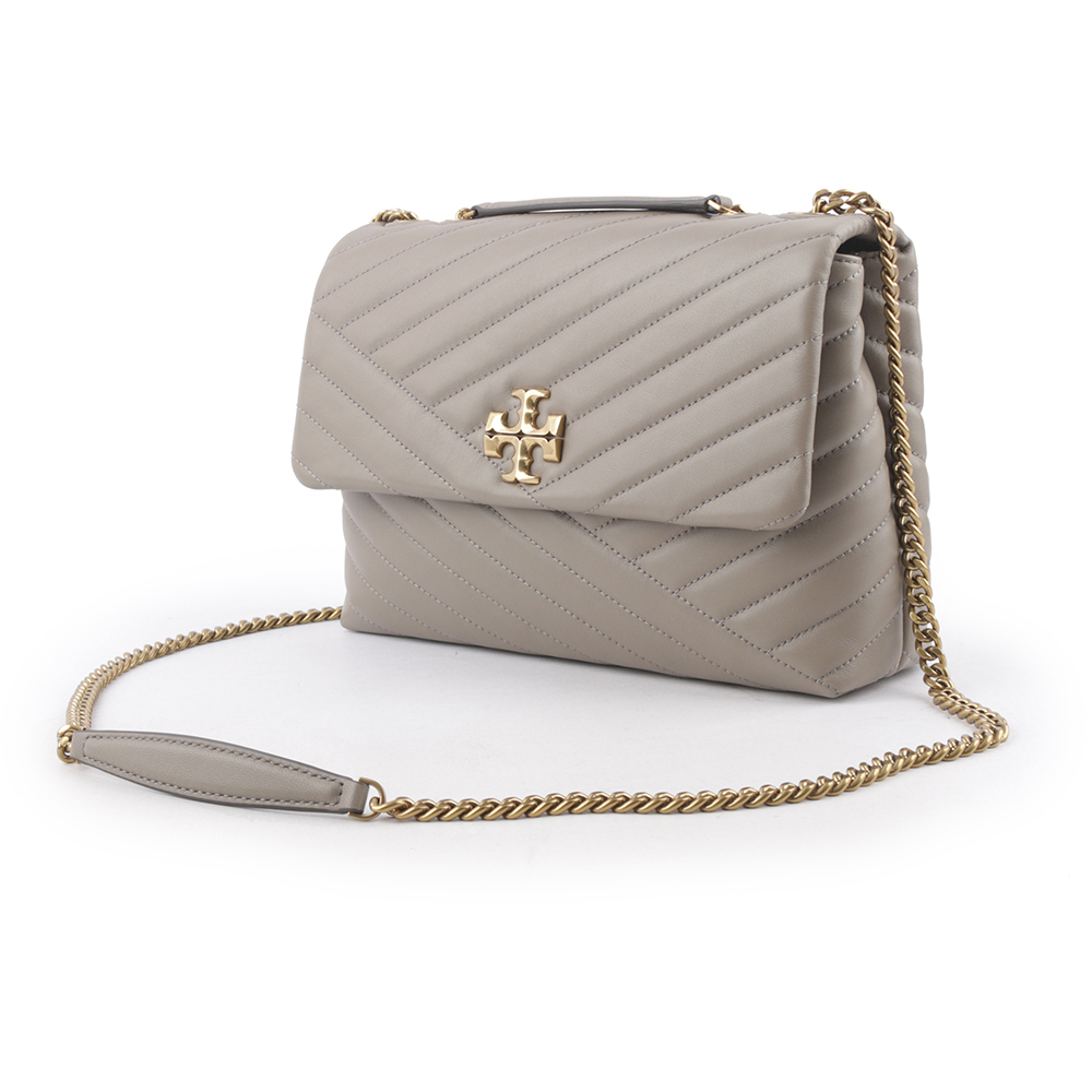 【TORY BURCH】Kira 縫線設計翻蓋肩背/斜背鍊包(灰色) 90446 082