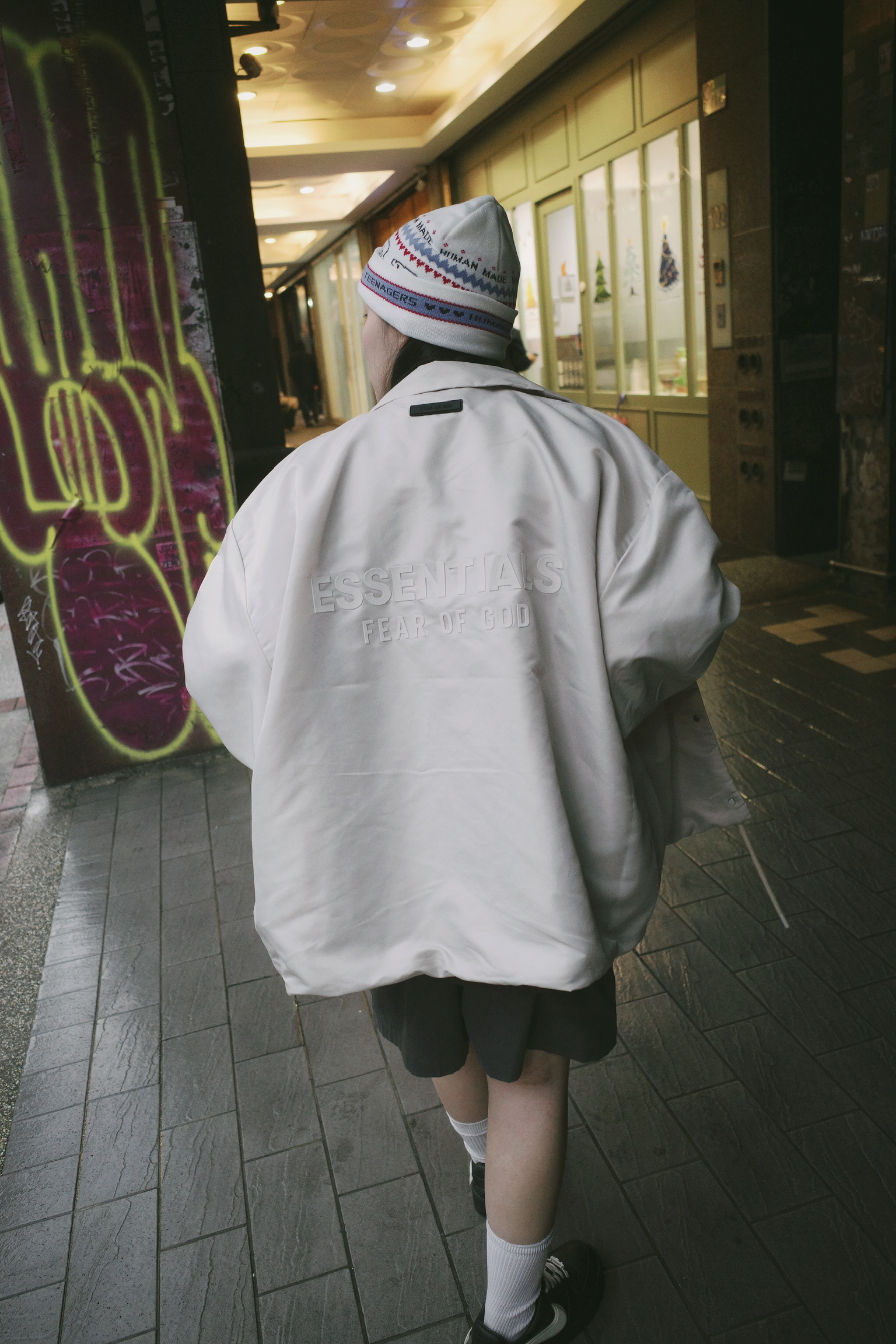 Essentials 教練外套 土黃/灰/黑/銀灰