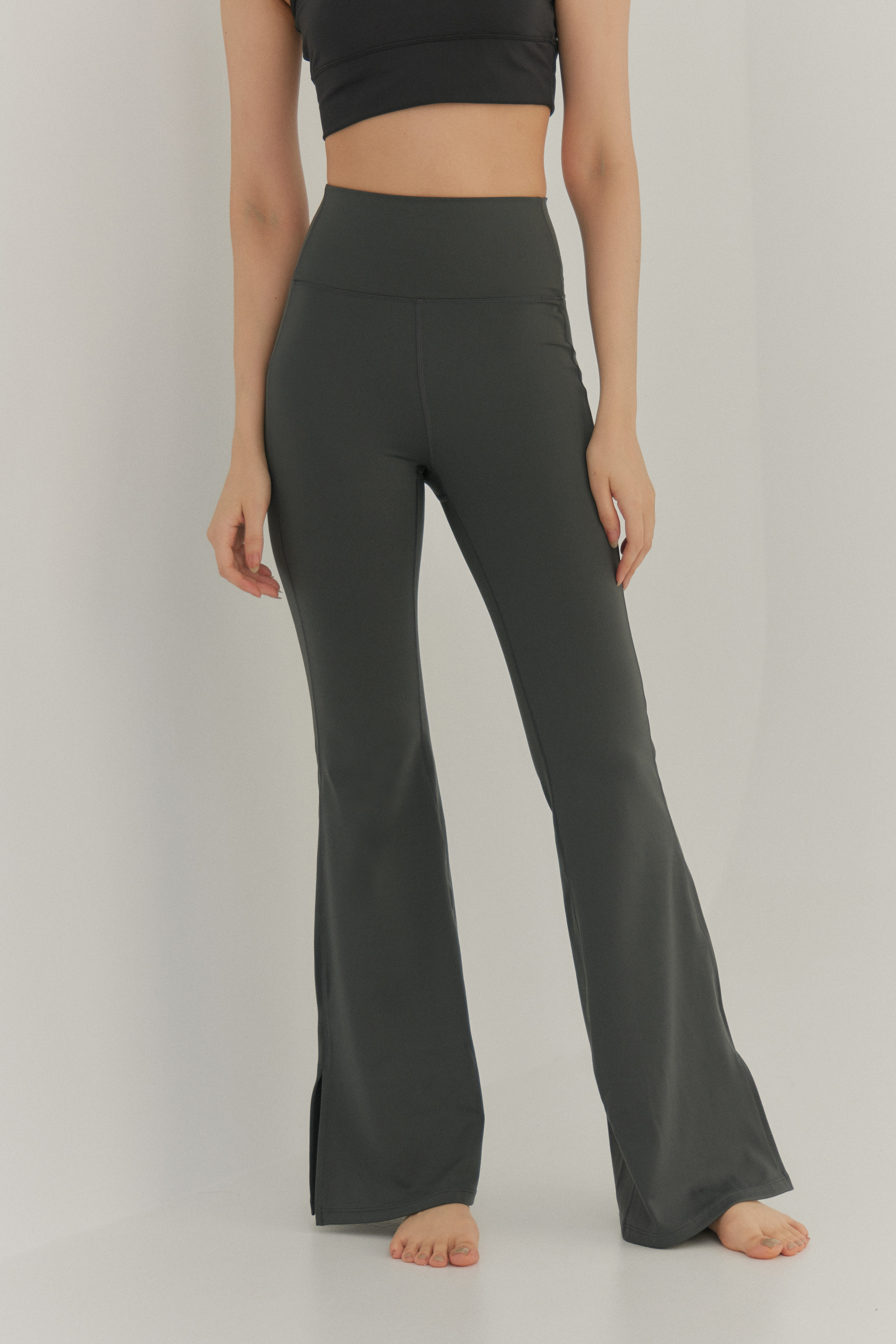 Shyni Split Pants 修身喇叭褲- 墨綠