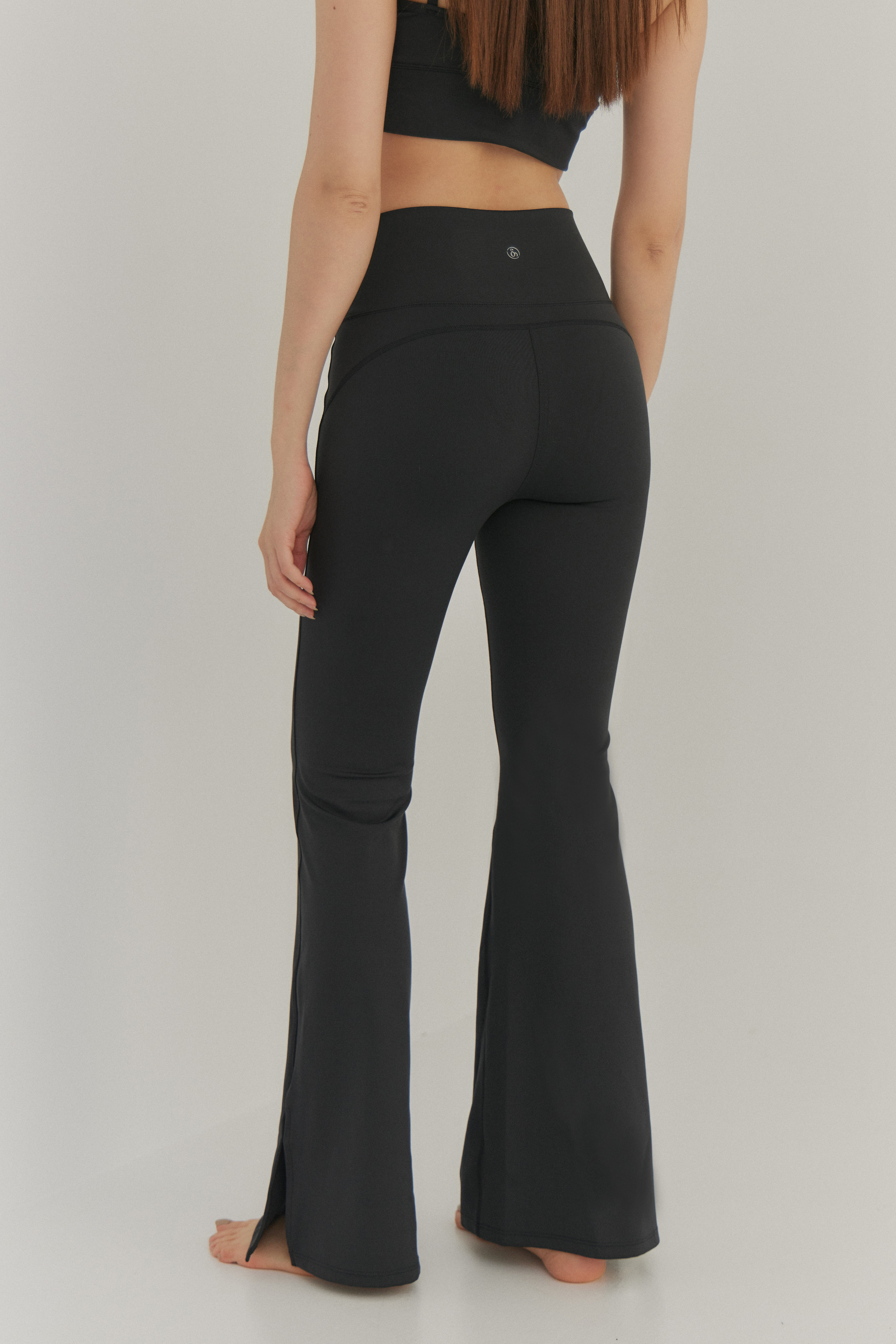 Shyni Split Pants 修身喇叭褲- 正黑