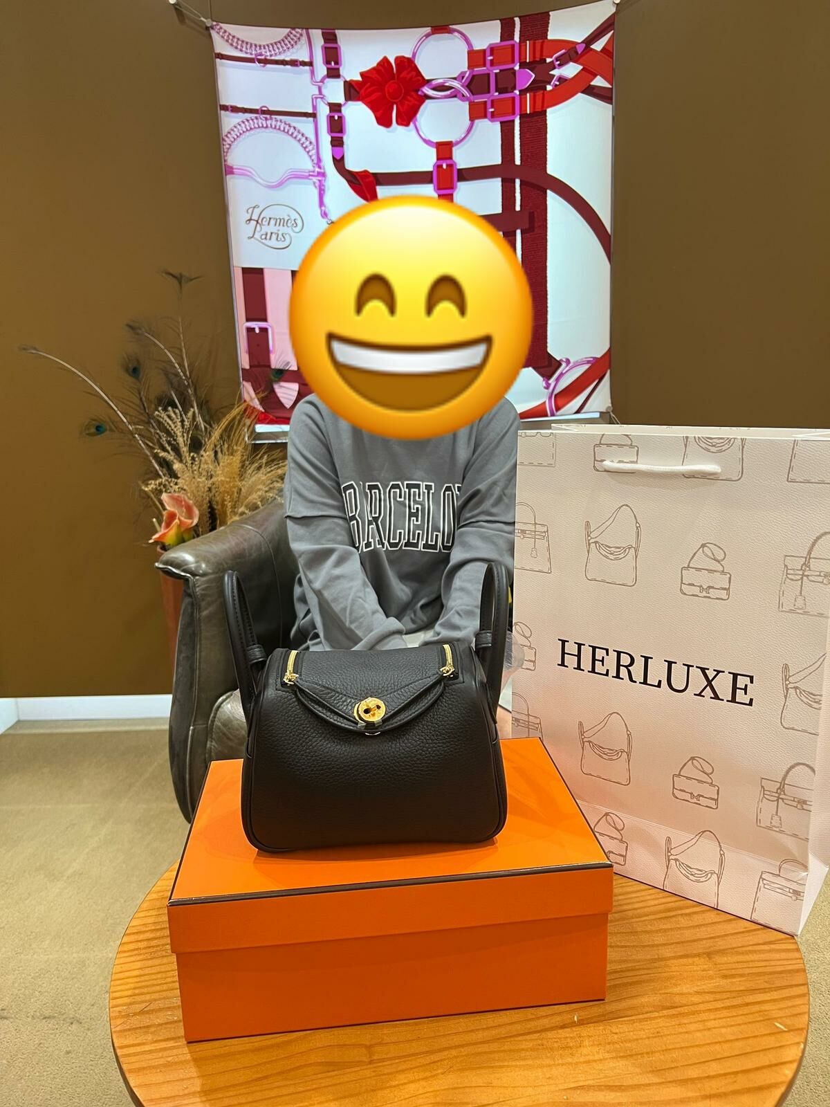 【 感謝支持 】爽快靚靚來pick up lindy mini黑金🎩 實物精緻耐看👀 靚靚見到都好滿意❤️ 多謝你嘅支持與信任🫶💪