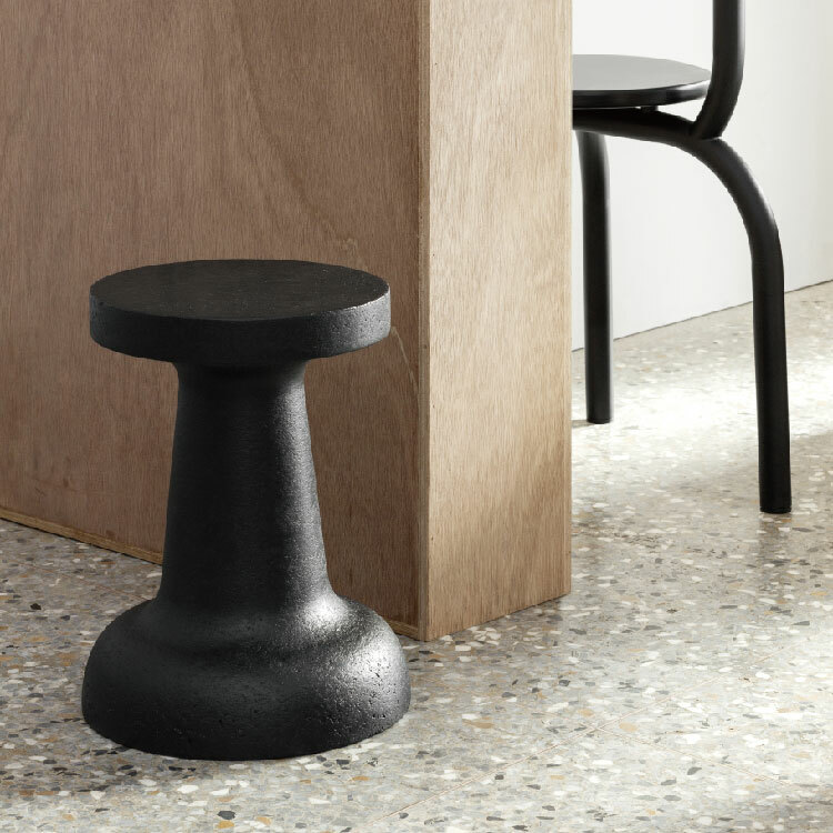 PUSHPIN Mini | 兩用軟木凳－邊桌 | 黑色