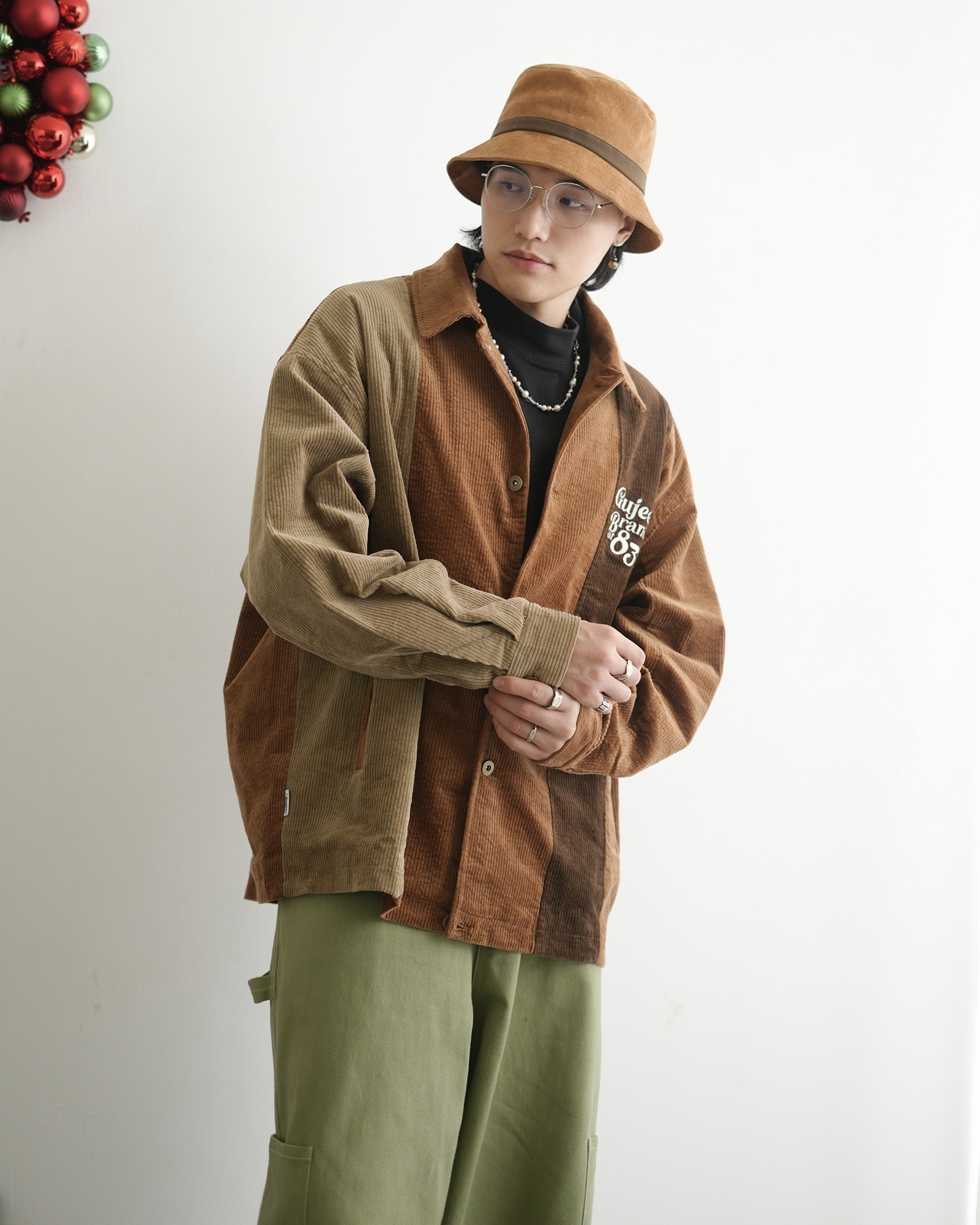 MD132 日系燈芯絨拼接外套-咖