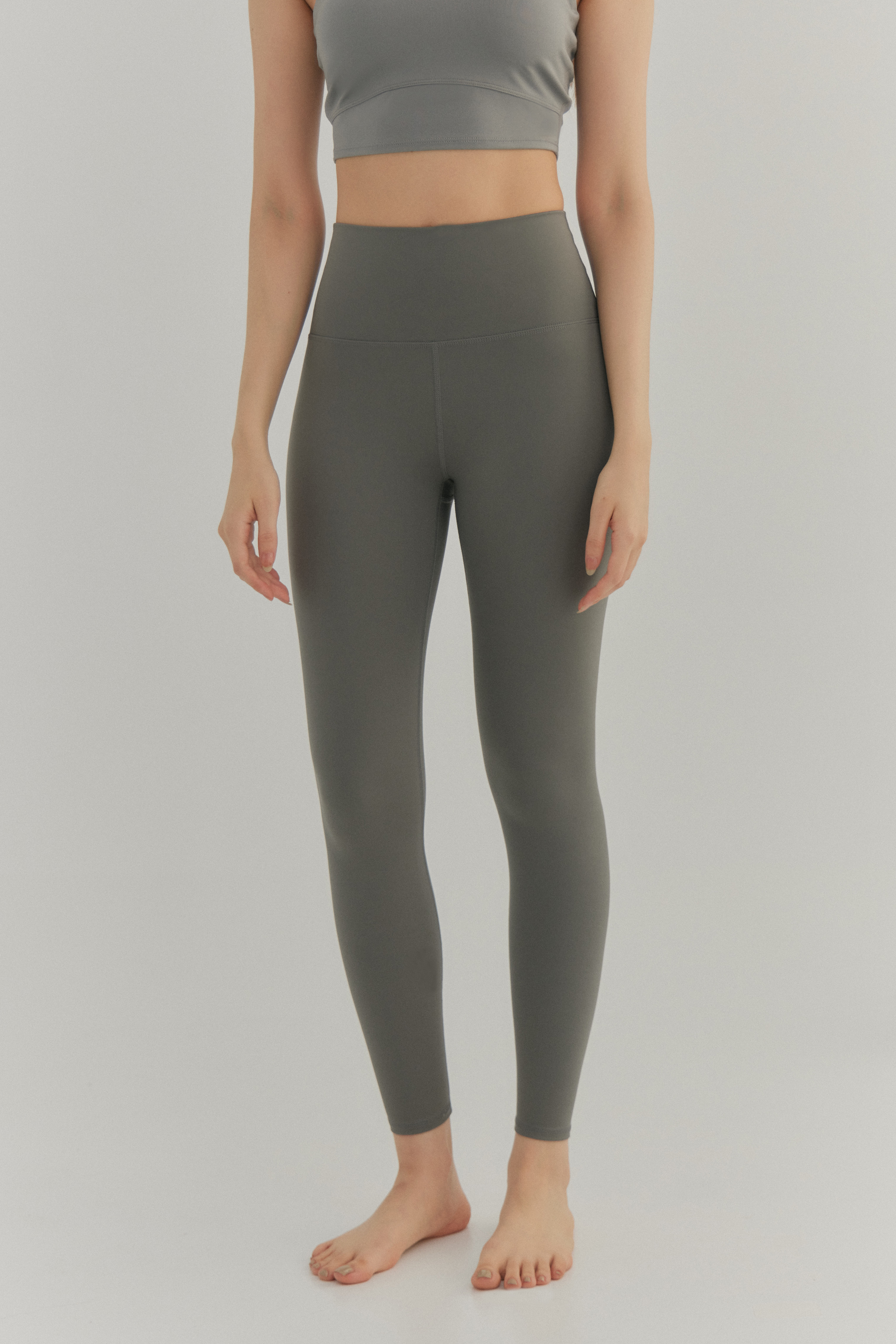 10/10 Shyni High-Rise Legging- 橄欖綠