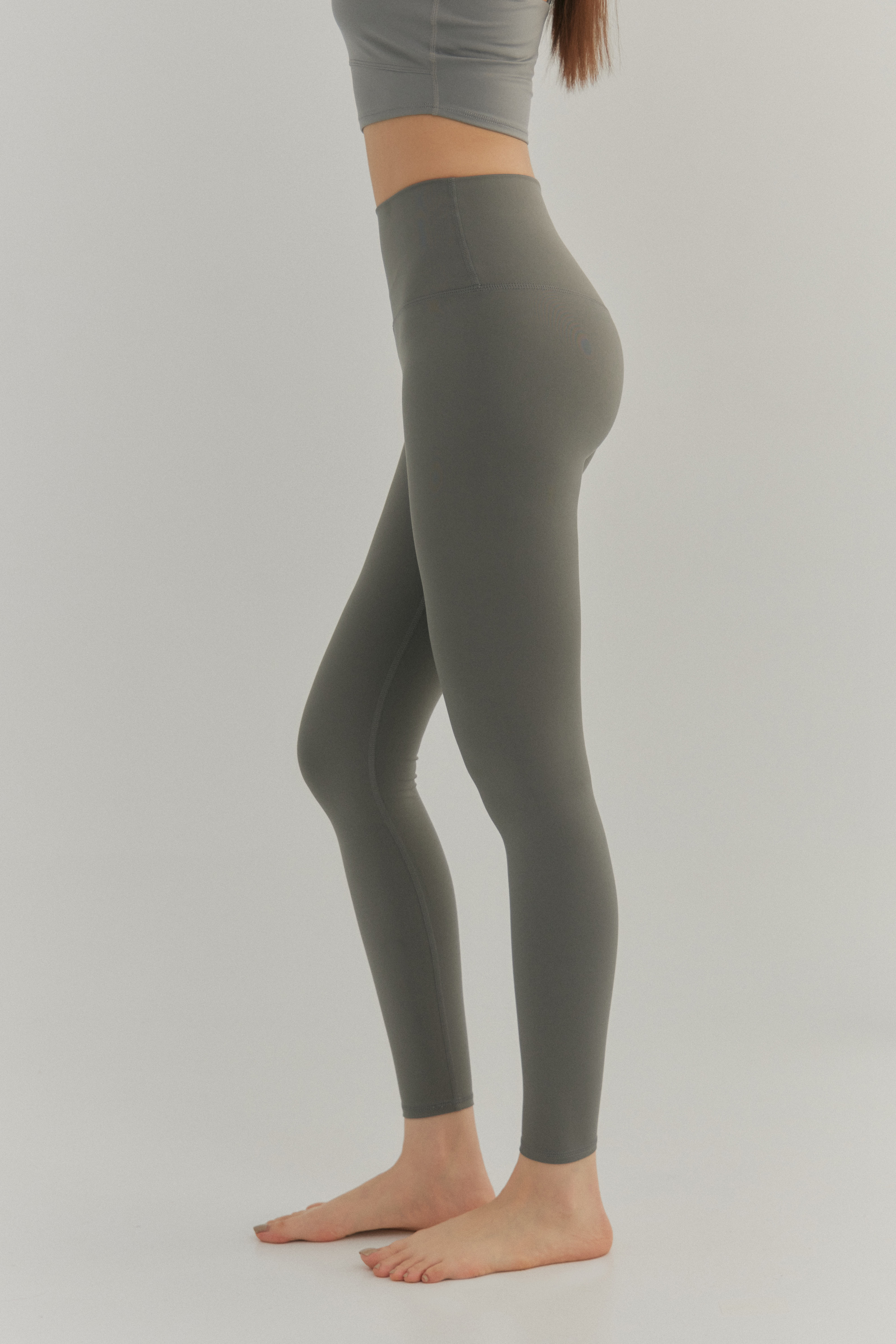 10/10 Shyni High-Rise Legging- 橄欖綠