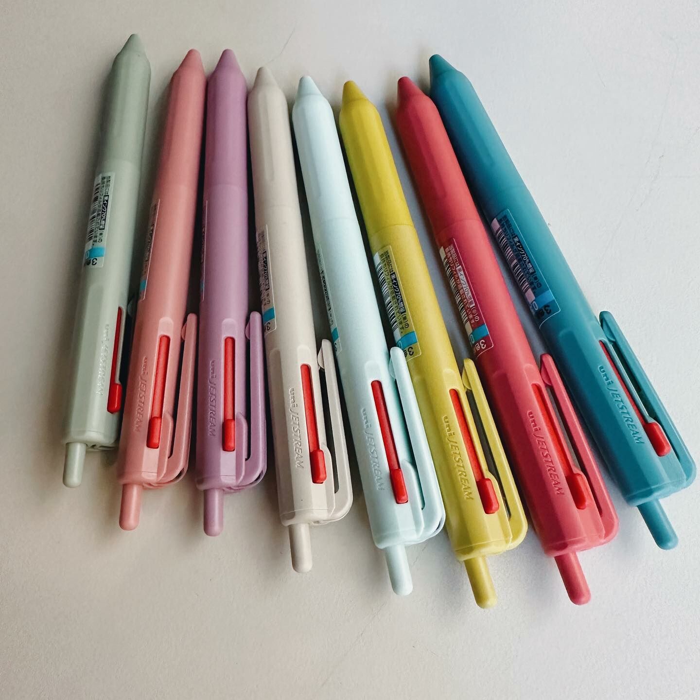 JETSTREAM溜溜筆 三色原子筆 0.5油性｜日本uni