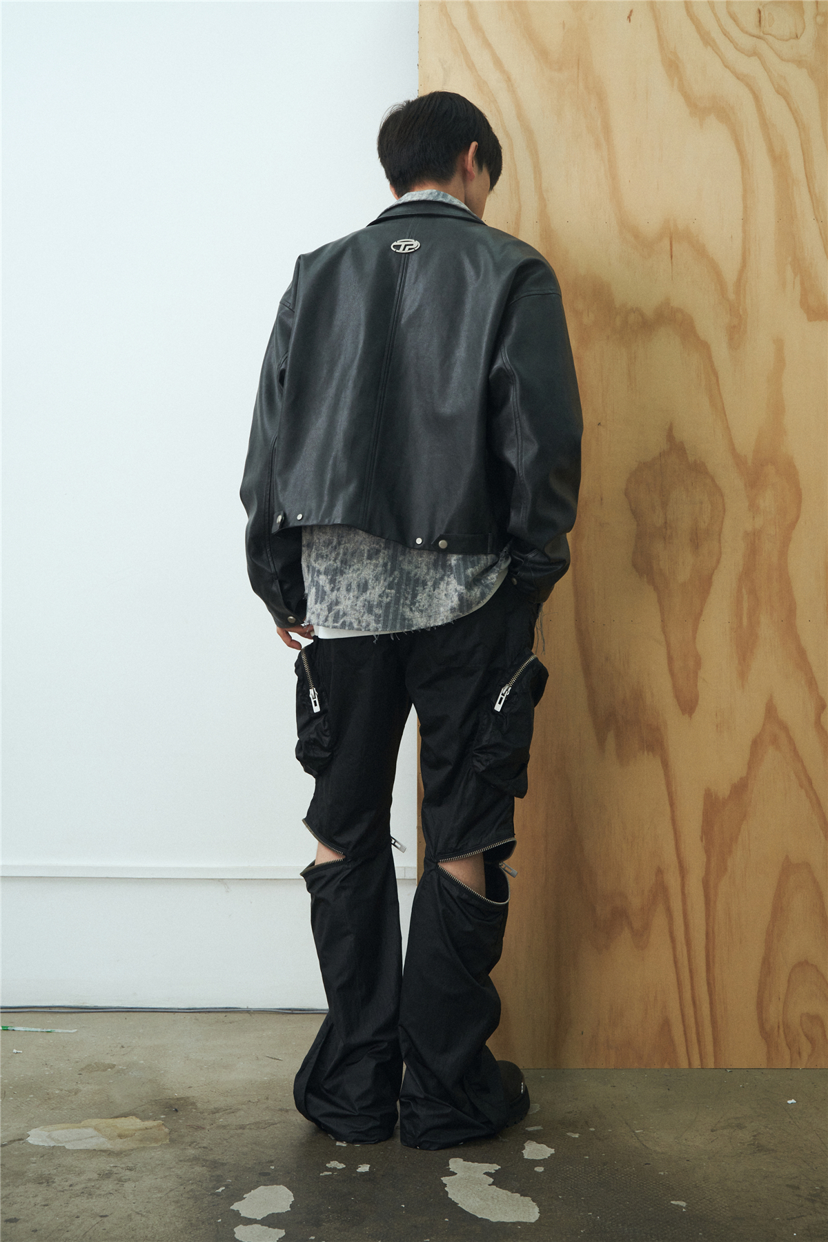 Pupil Travel 暈染皮革短寬Cleanfit廓形極簡皮衣外套