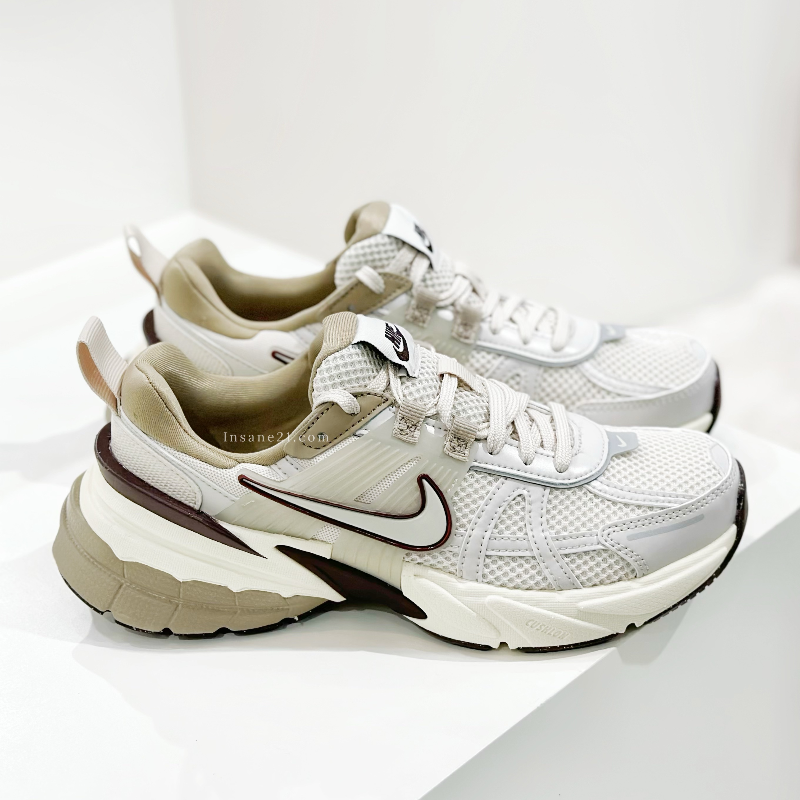 NIKE V2K RUN RUNTEKK 咖啡可可 女鞋  FD0736-103