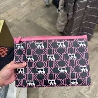 [S] KARL LAGERFELD 23WW3282 K/MON KOCKTAIL POUCH,BLACK/PINK, 8720744559474 (SKL803)