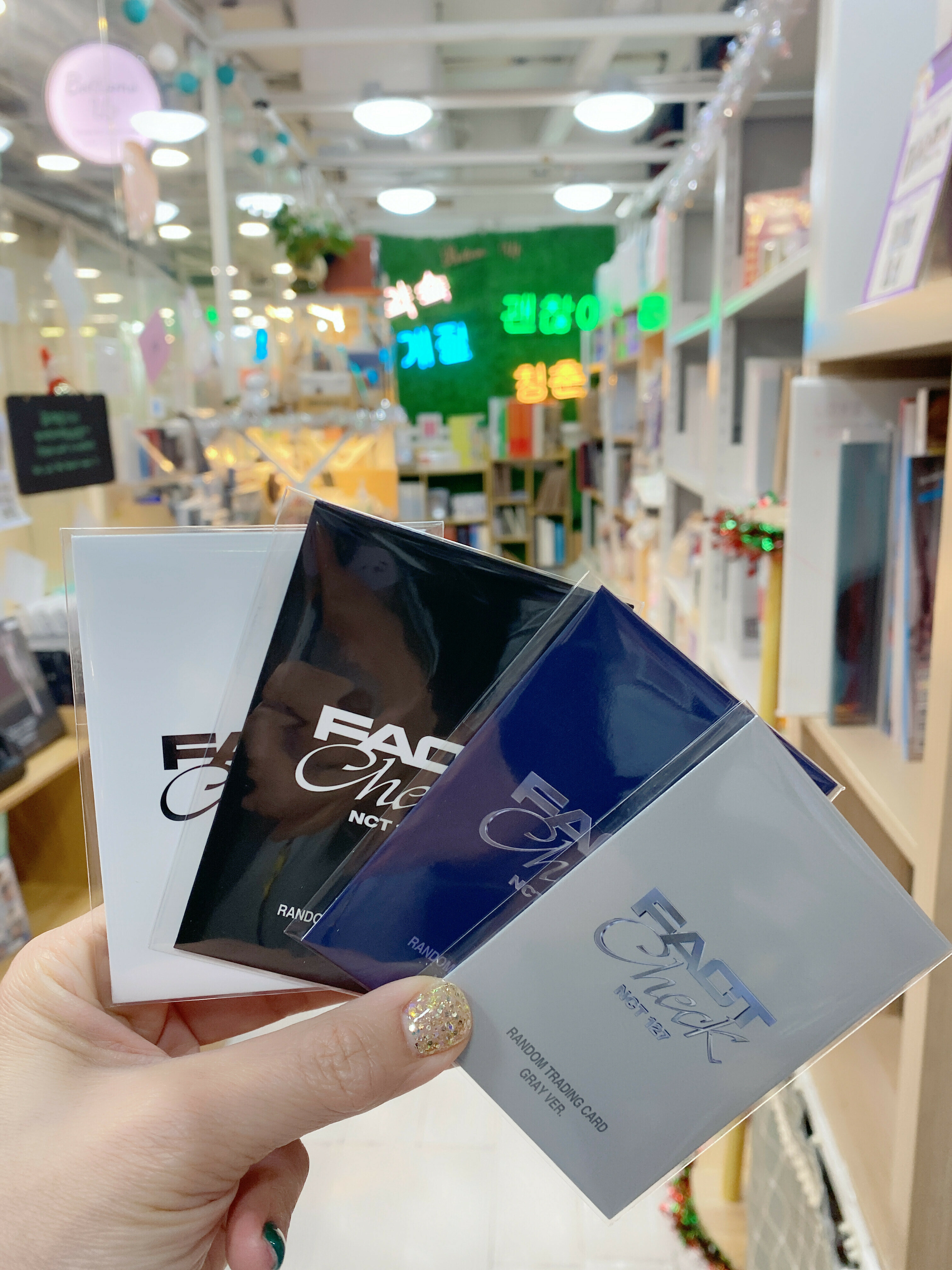 NCT127 Factcheck Random Trading Card Set