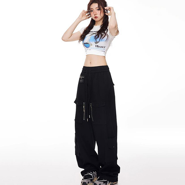 Simple and fashionable hip-hop pants