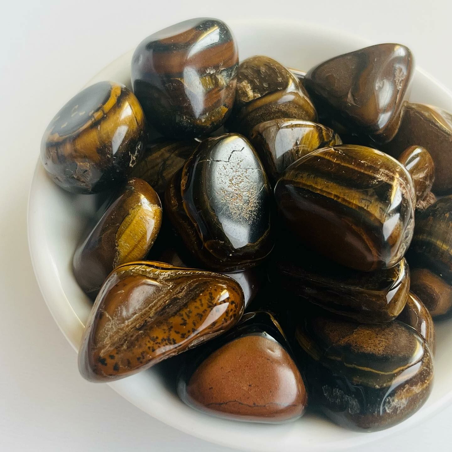 [原石] 虎眼石 水晶滾石