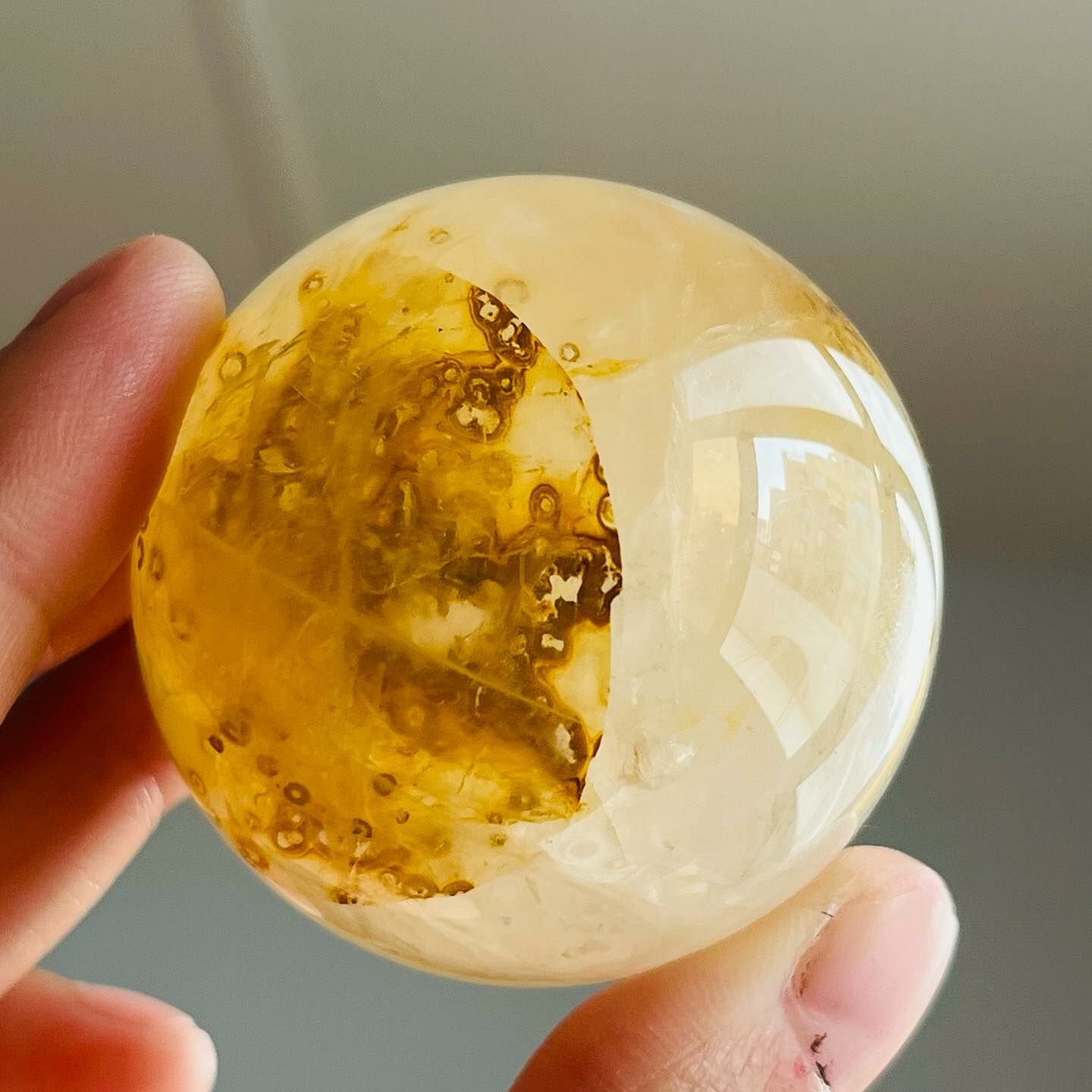 [原石] 黃金療癒者 / 黃膠花 水晶球