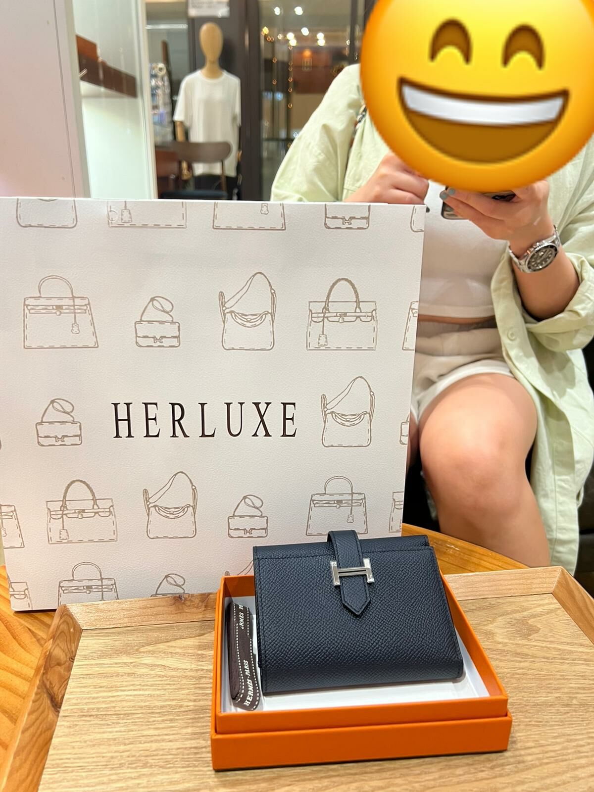 【 感謝支持 】爽快靚靚來pick up 銀包🎉 係經朋友介紹認識HERLUXE💗 對我哋公司信心十足❤️ 購物過程十分開心滿意😍 多謝你嘅支持🫶