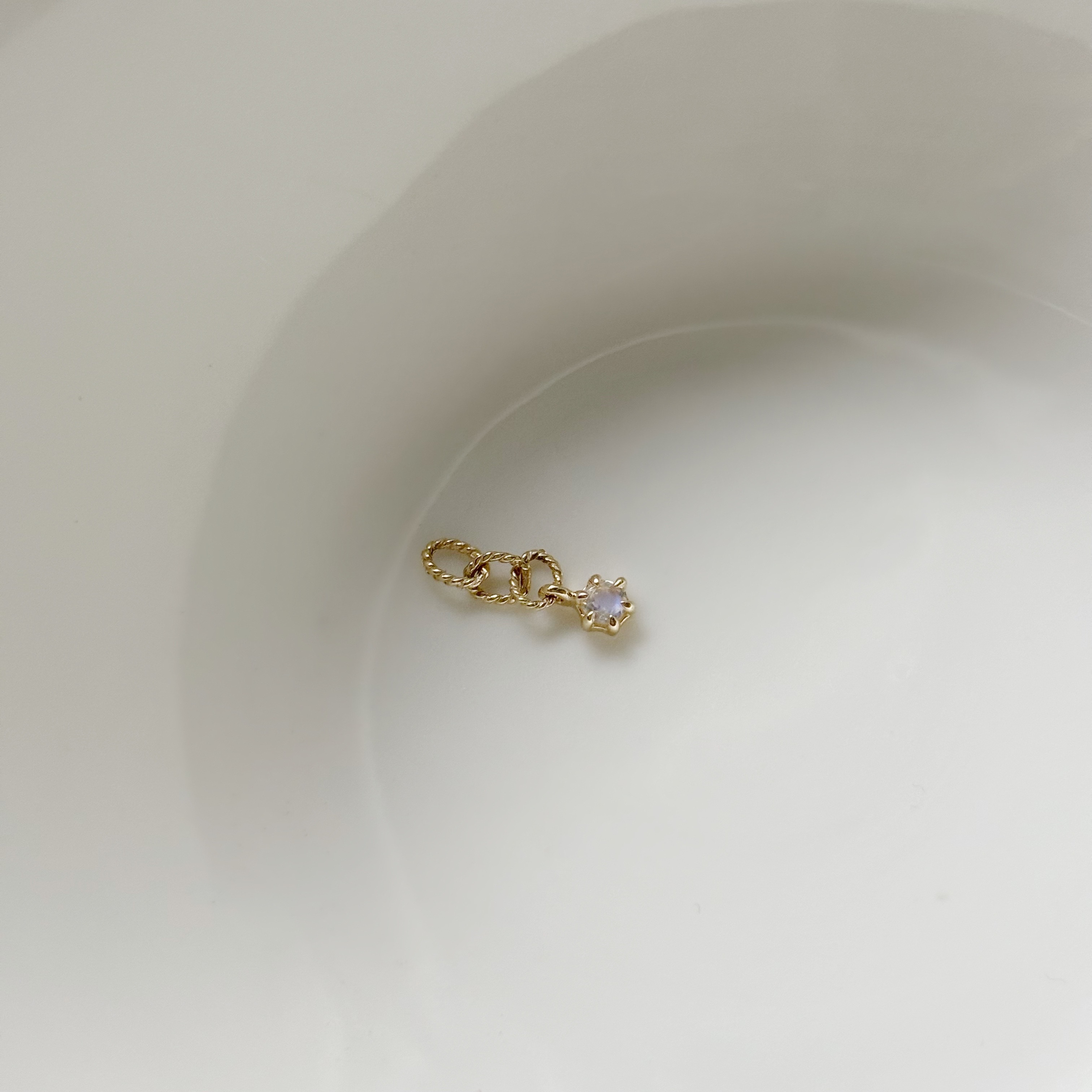 14k mini六爪月光石三鏈圈耳墜