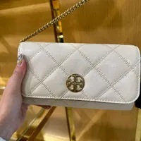 [S] TORY BURCH WILLA CHAIN WALLET,BRIE, 150076-724 (STB414)