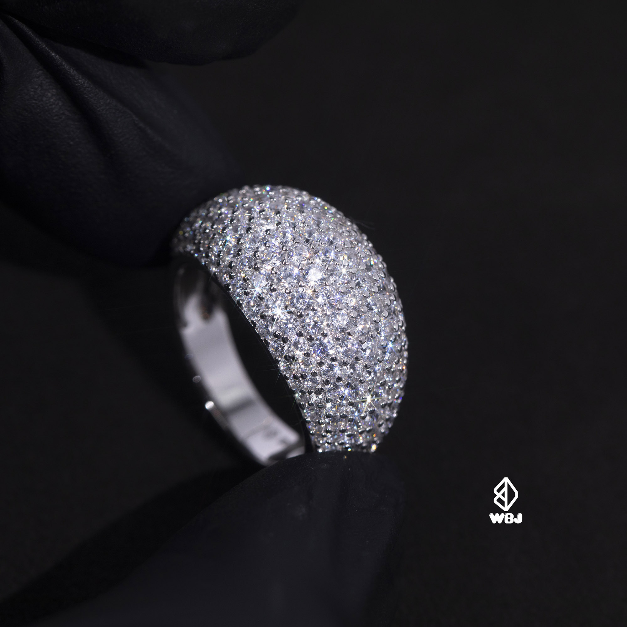 歐美風滿鑲圓弧形戒指