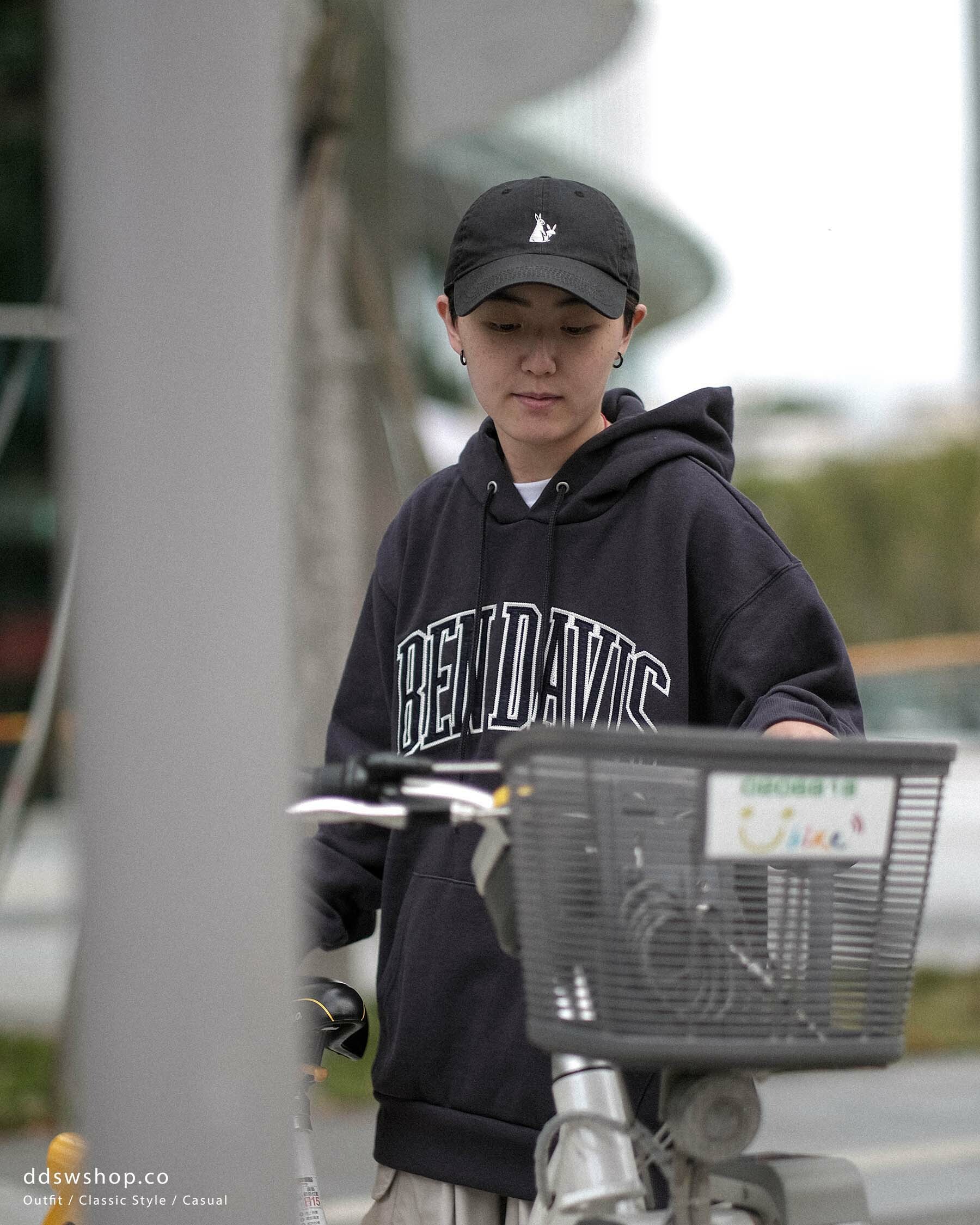 Ben Davis 帽踢 COLLEGE SWEAT PARKA 刺繍 大字LOGO