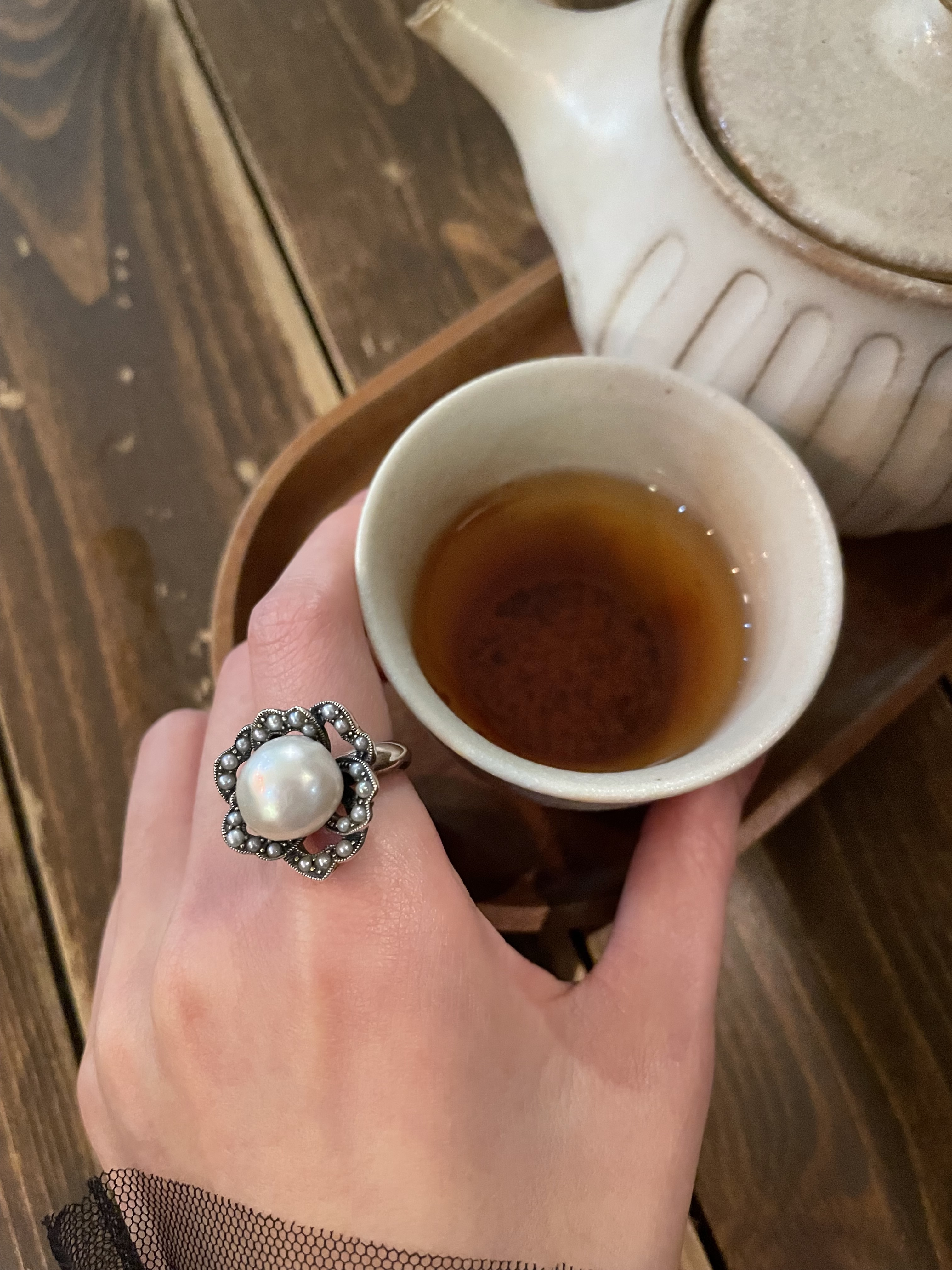 典雅花珍珠戒指