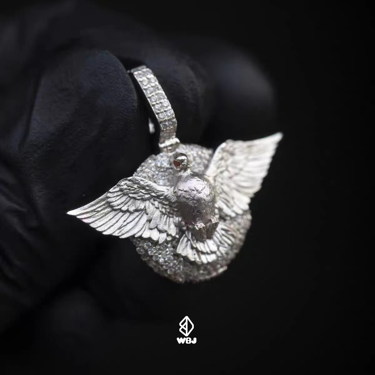 和平鴿微雕項鍊