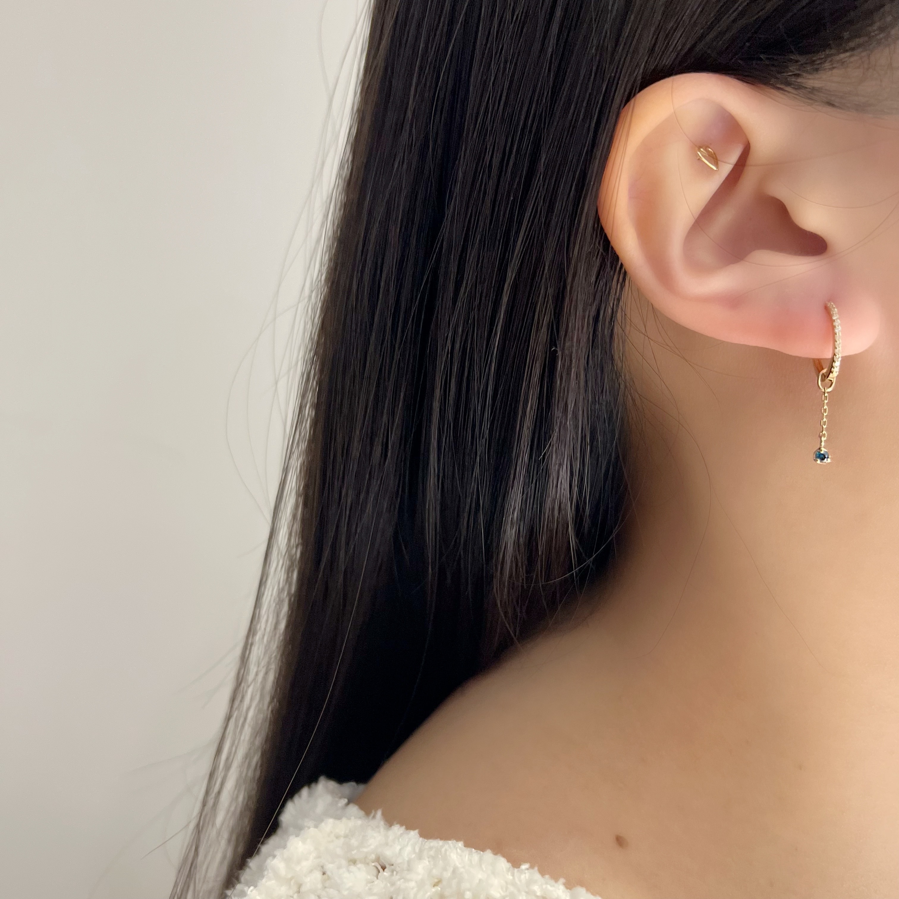 14k小圓三爪藍鑽小鏈子耳墜