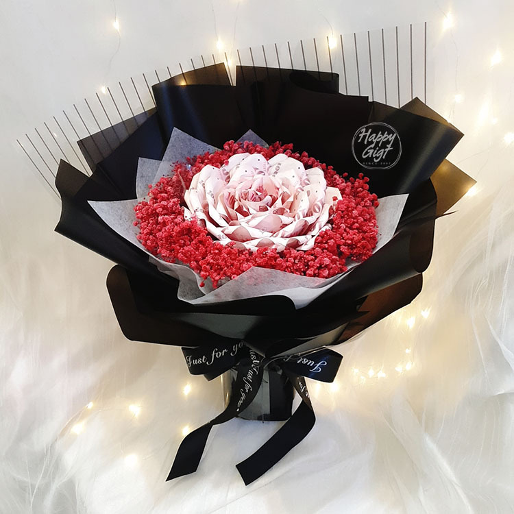 鈔票花束,有錢花,桃園鈔票花束,桃園花店,36張百元鈔票花束,黑色包裝