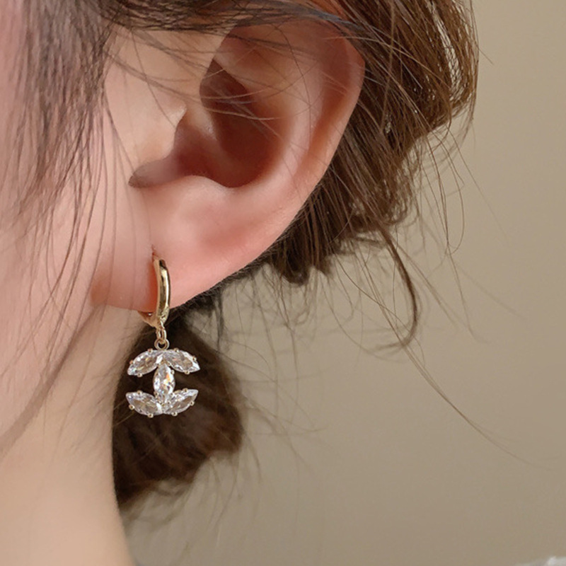 鋯石字母 氣質耳飾 (925銀針)