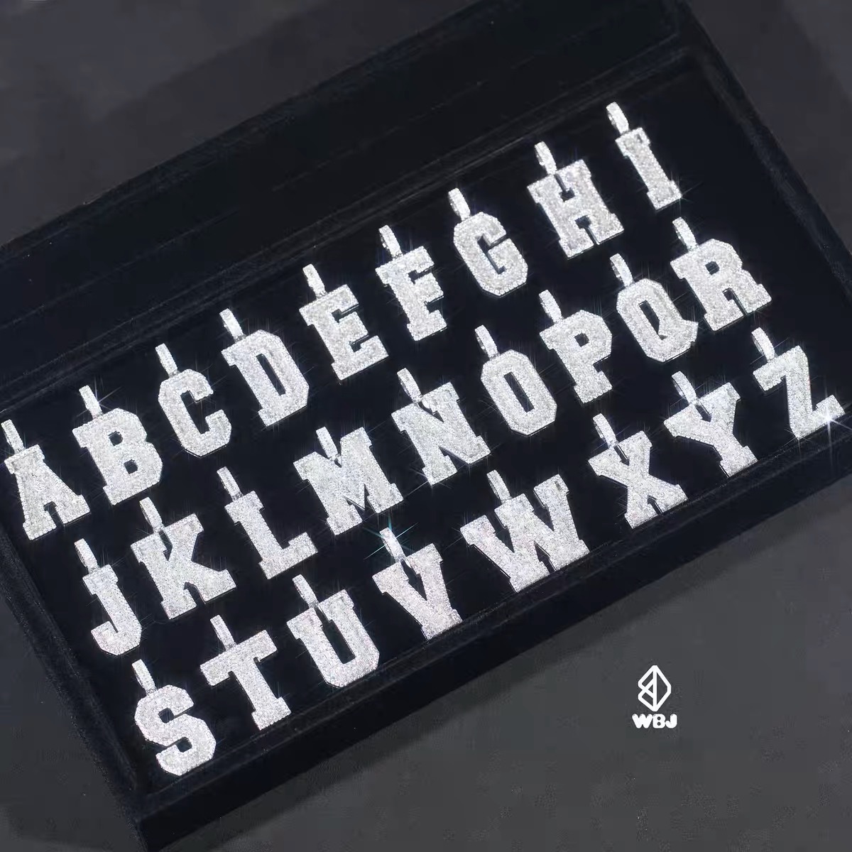 T方字母項鍊吊墜