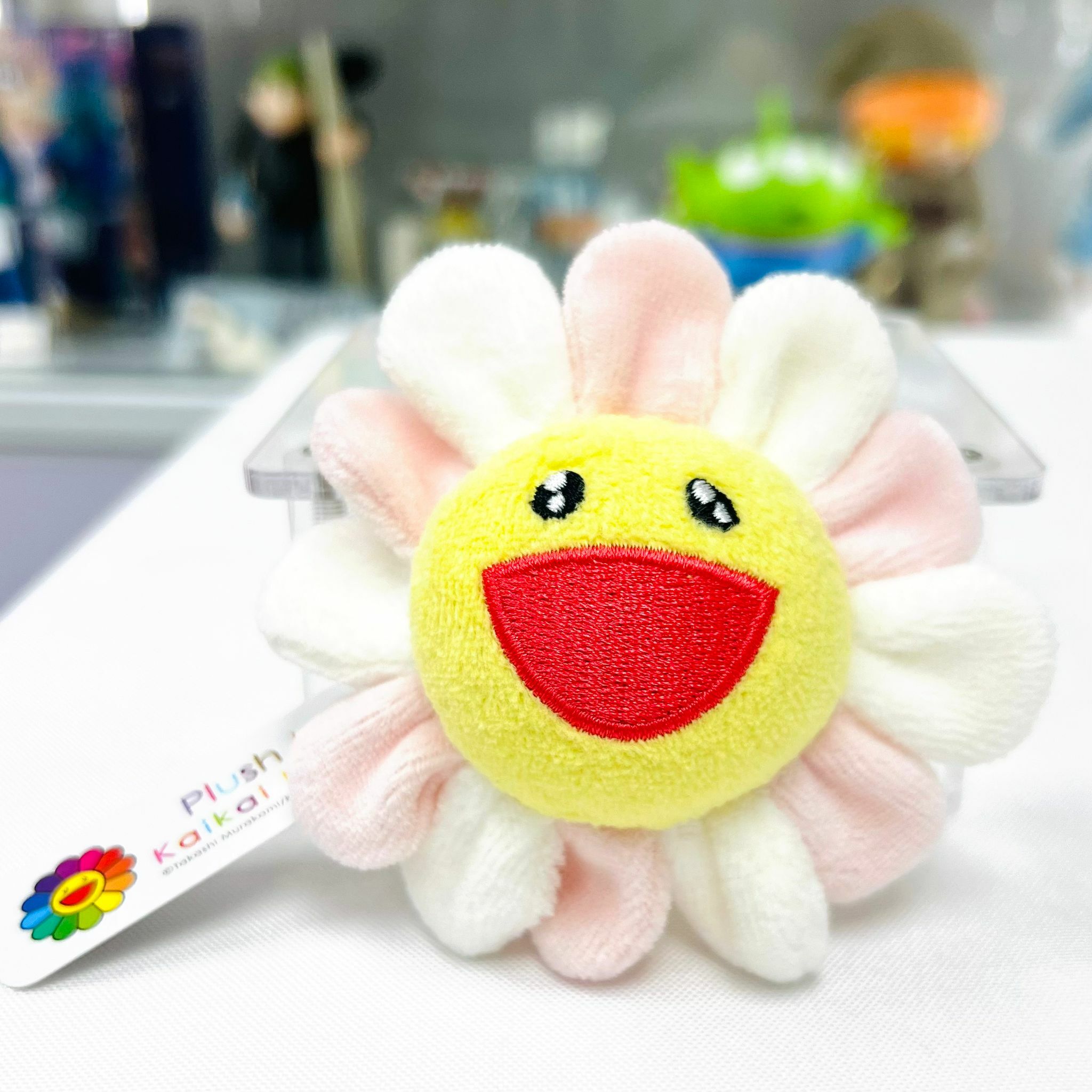 Plush Mascot Keychain (Flower - Pink/Blue)
