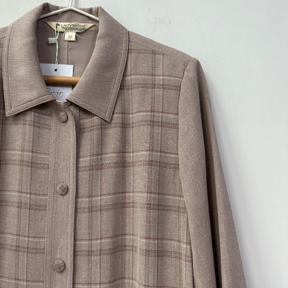 日本製淡粉紫色格紋上衣