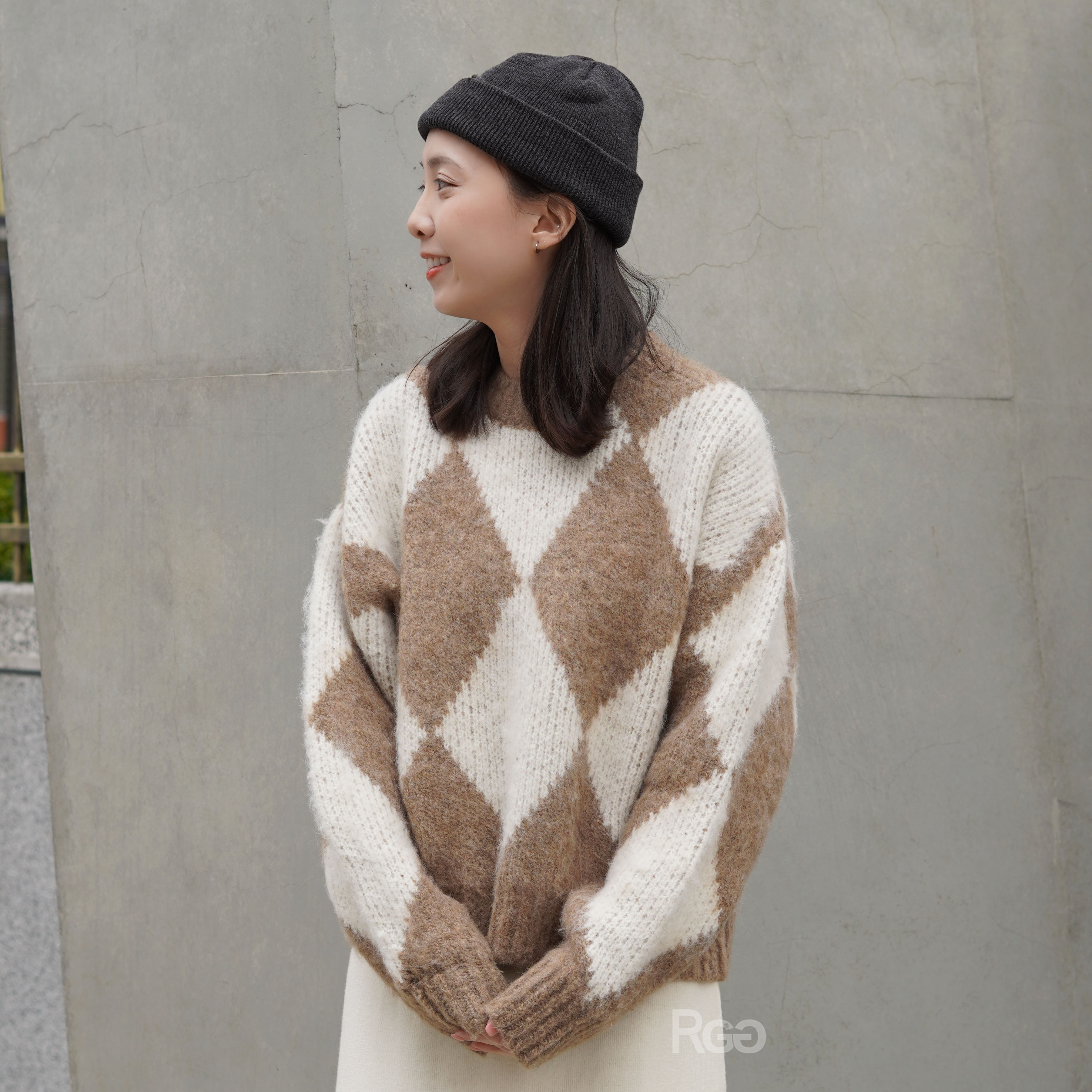 #1947 羊毛菱格短版毛衣