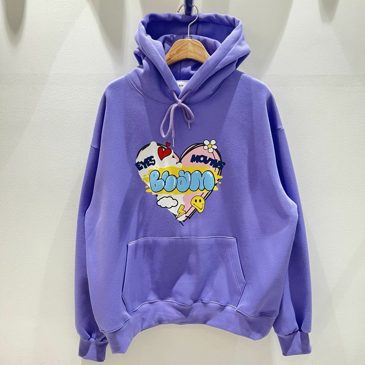 心心圖案英文字連帽衛衣(薄抓毛底) BARON-047T