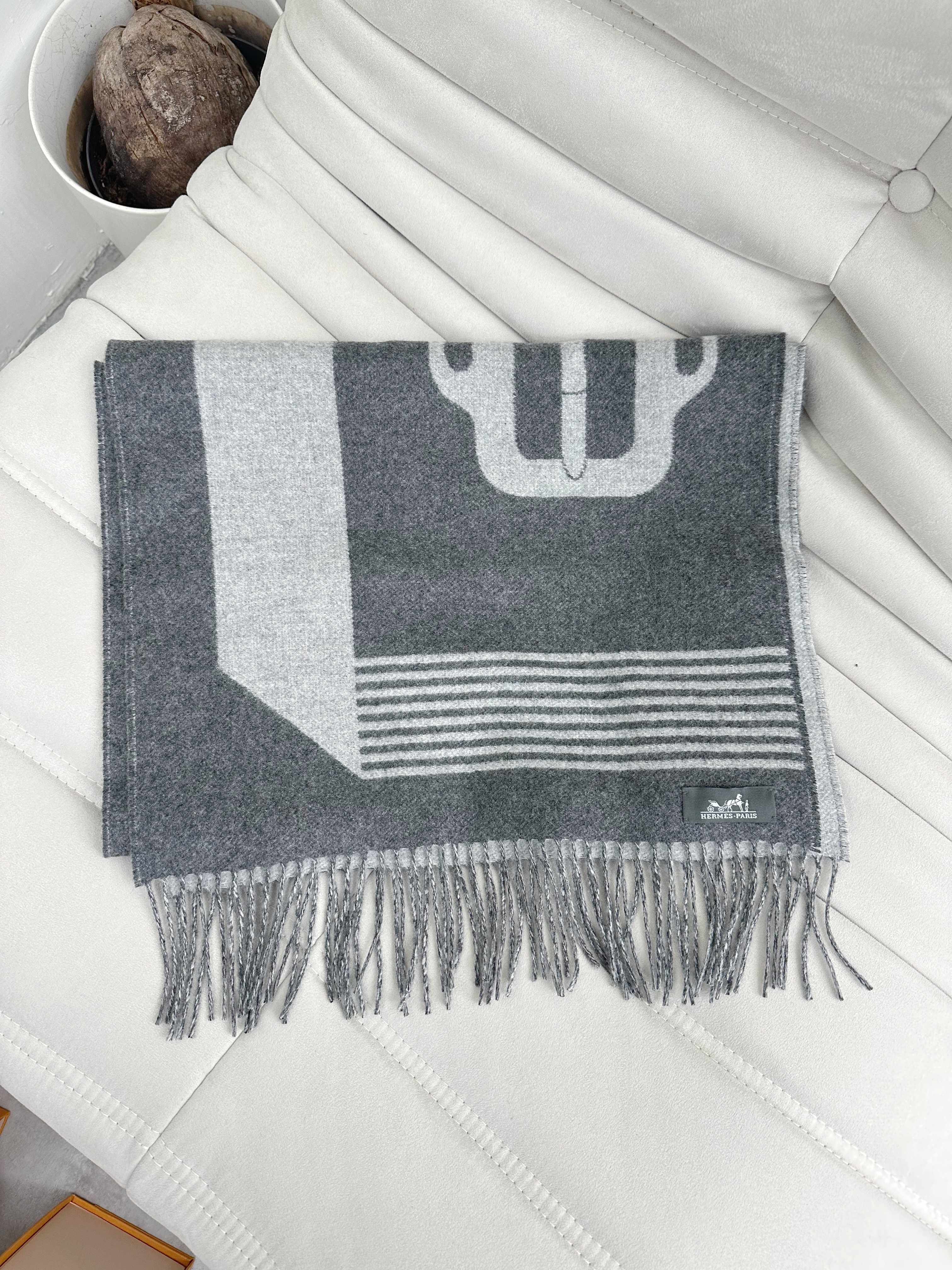 Hermes Casaque Sangle a Boucle Scarf