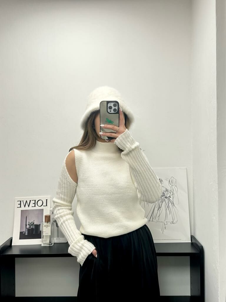 小性感露肩冷上衣(白色)