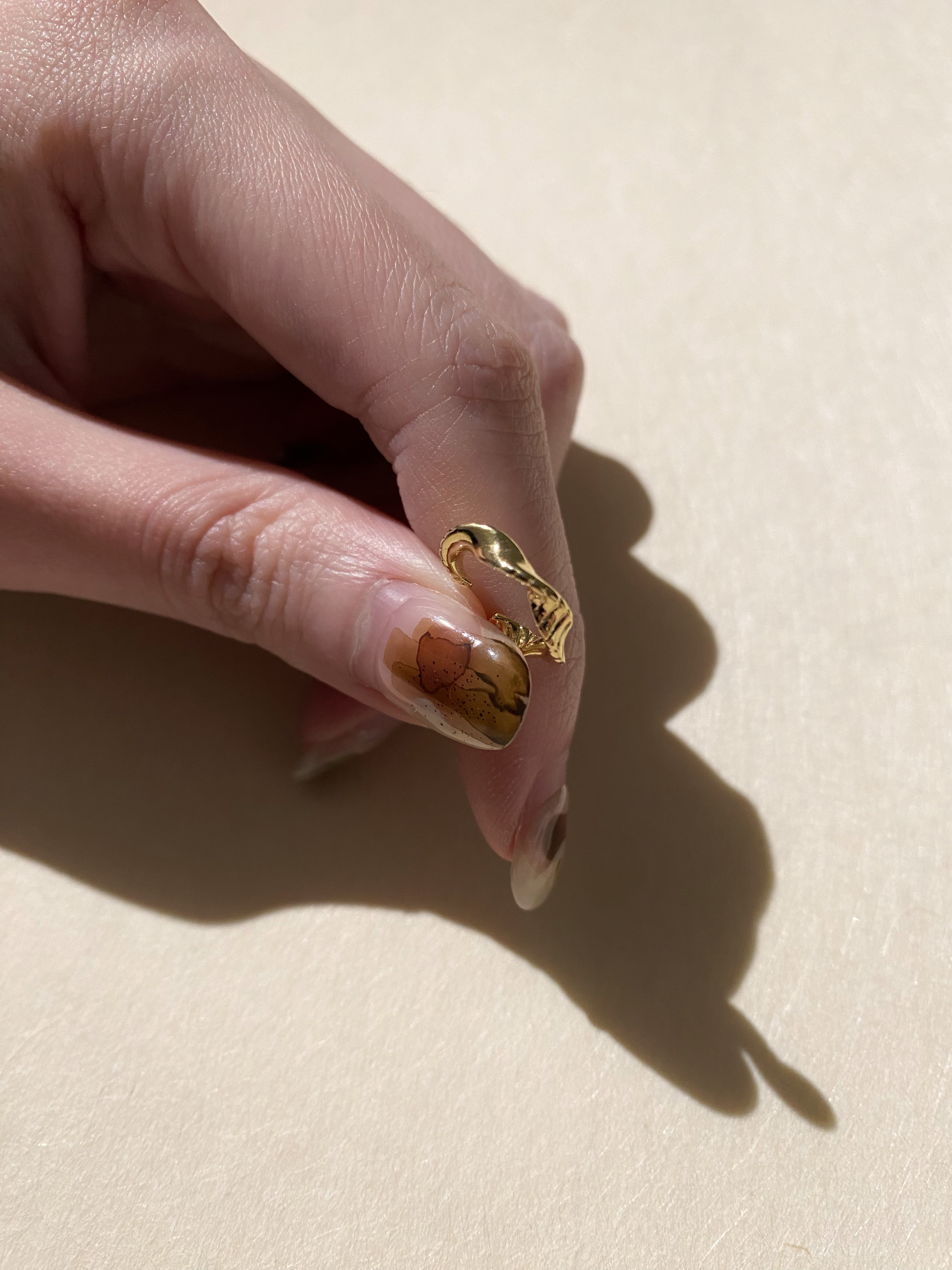 個性螺紋耳骨夾