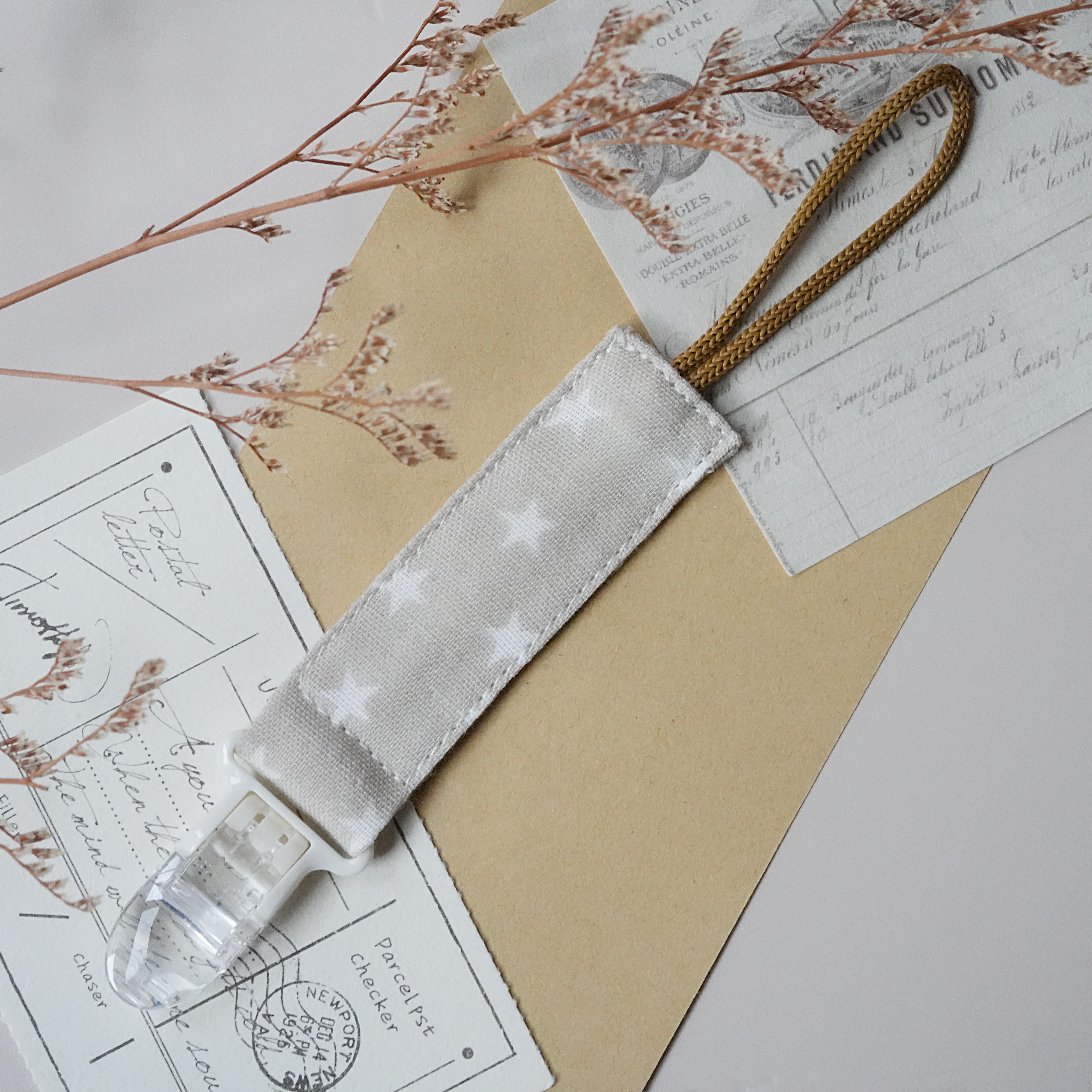 Hi Y.P store-短版鱷魚夾-米白星星