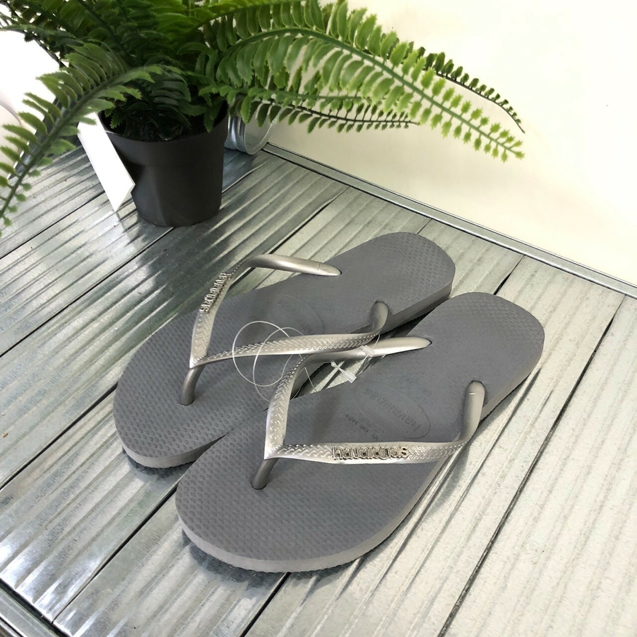 Havaianas 哈瓦仕 Slim Logo Metallic 拖鞋 夾腳拖 素面 灰銀色 女款 4119875-5178W