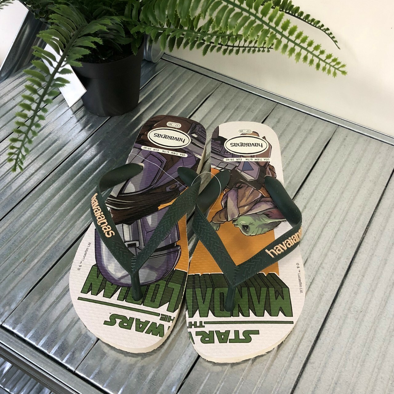 Havaianas 哈瓦仕 Star Wars 拖鞋 夾腳拖 星際大戰 白綠滿版 男女款 4135185-9196M