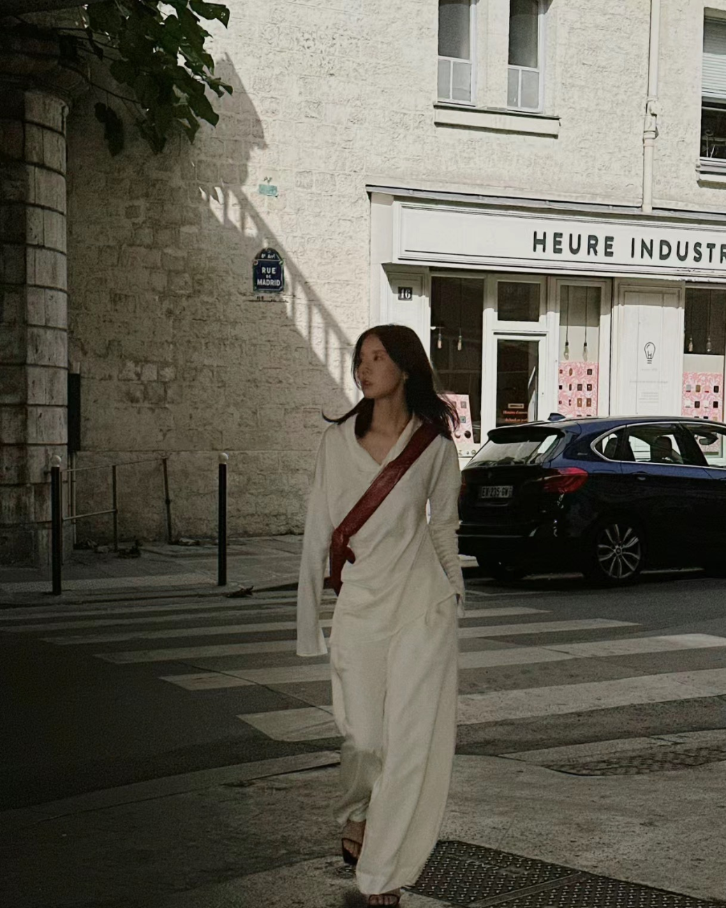 Clean girl aesthetic, clean girl