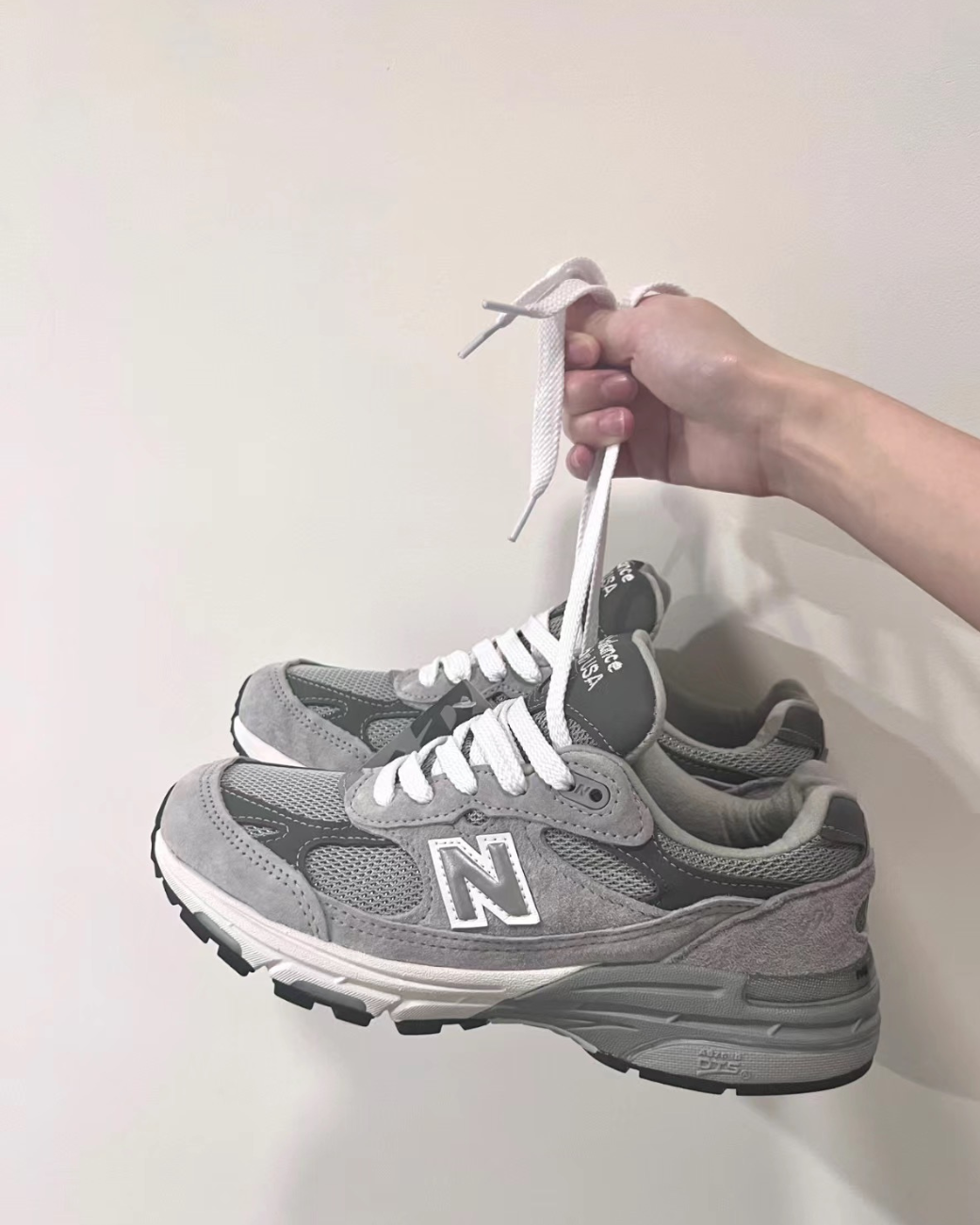 「麂皮的保養學」：New Balance 990 清洗保養全攻略
