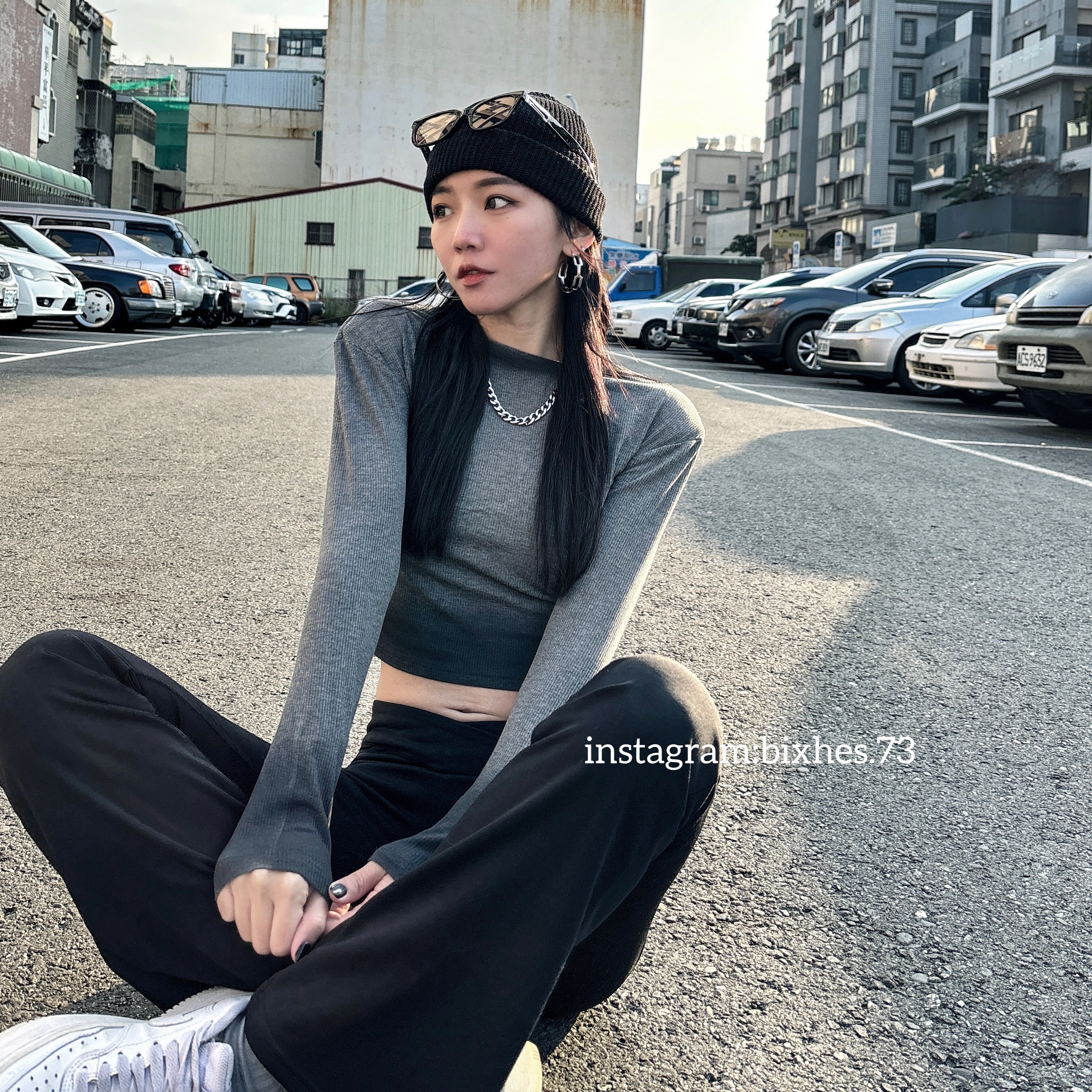 美式漸層墊肩短版長T(B00064)