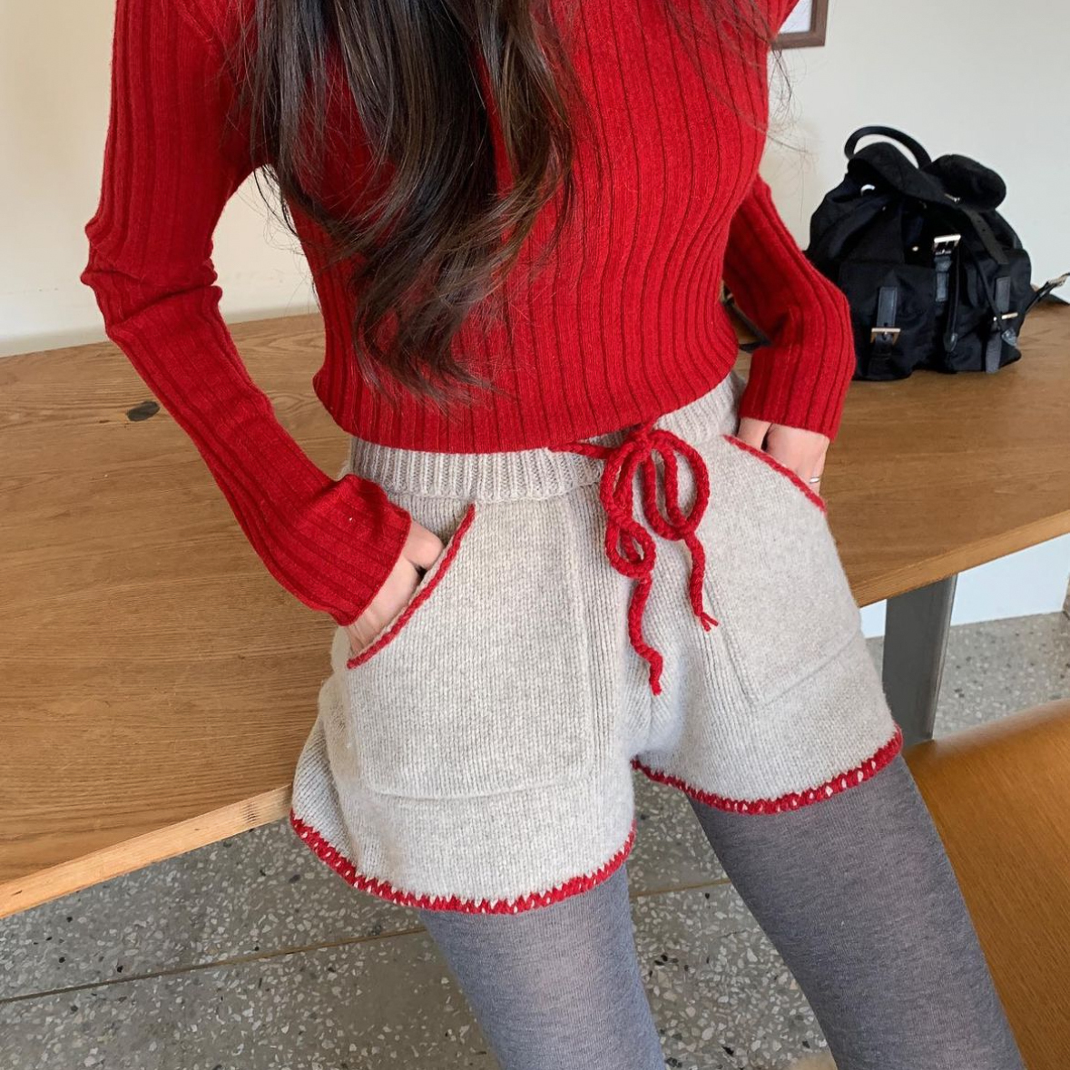 K19聖誕濃配色抽繩針織短褲(燕麥紅)