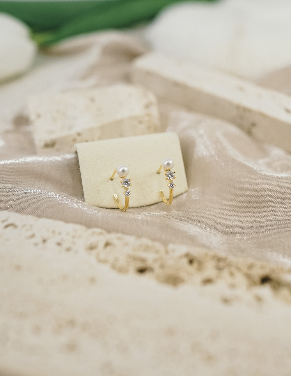 925 純銀C字珍珠耳環