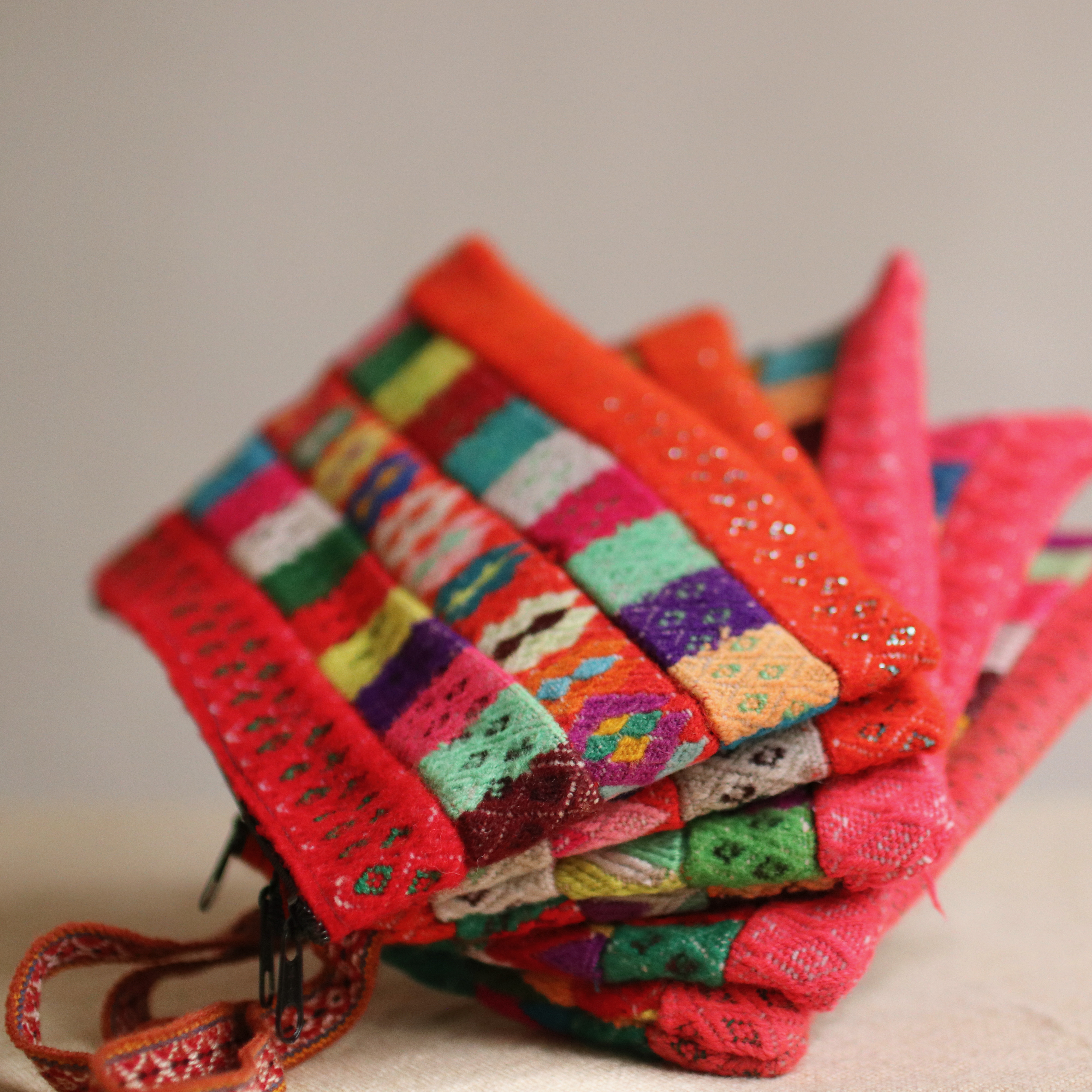 秘魯刺繡手拿化妝包K 五款