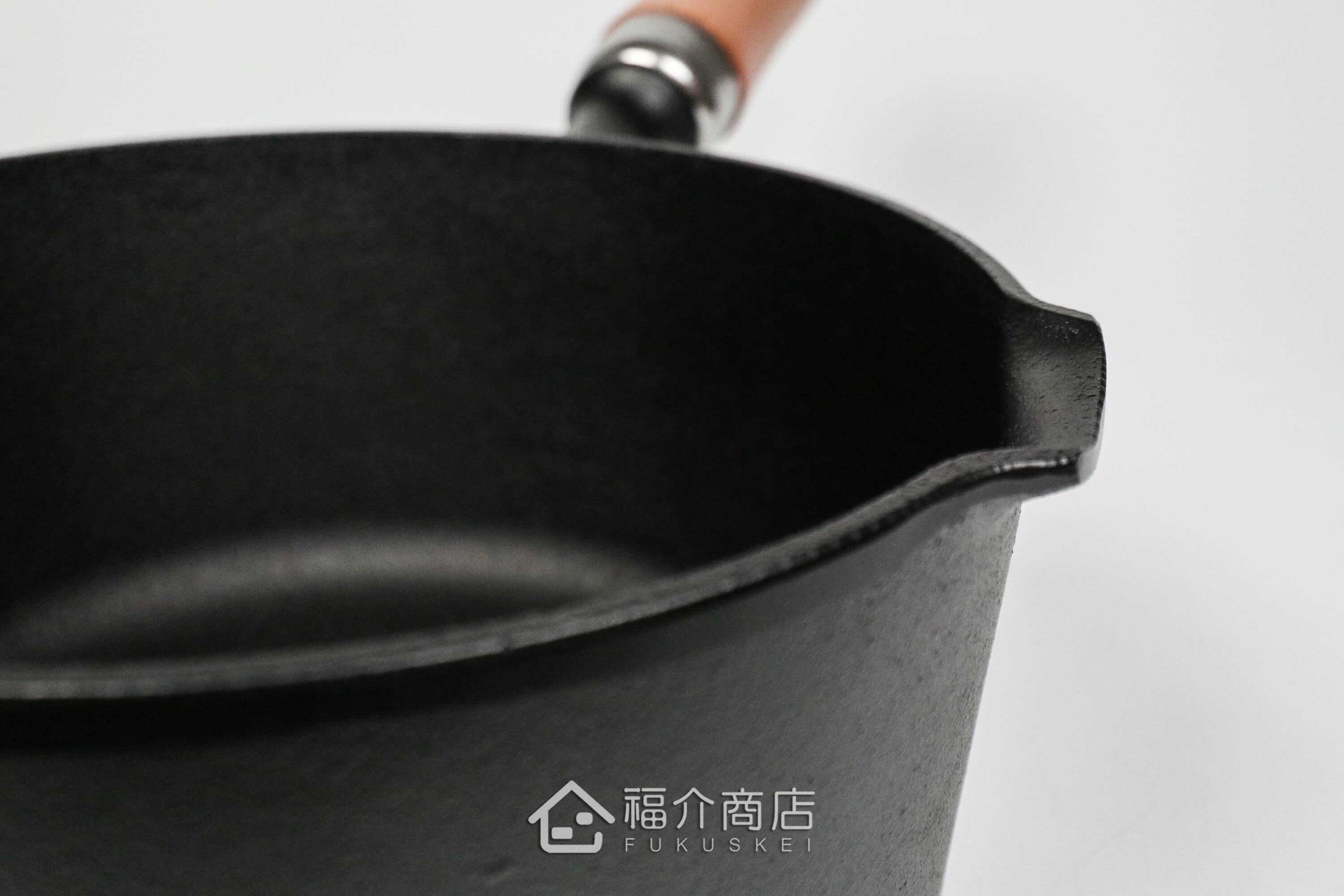 油炸用的鑄鐵鍋