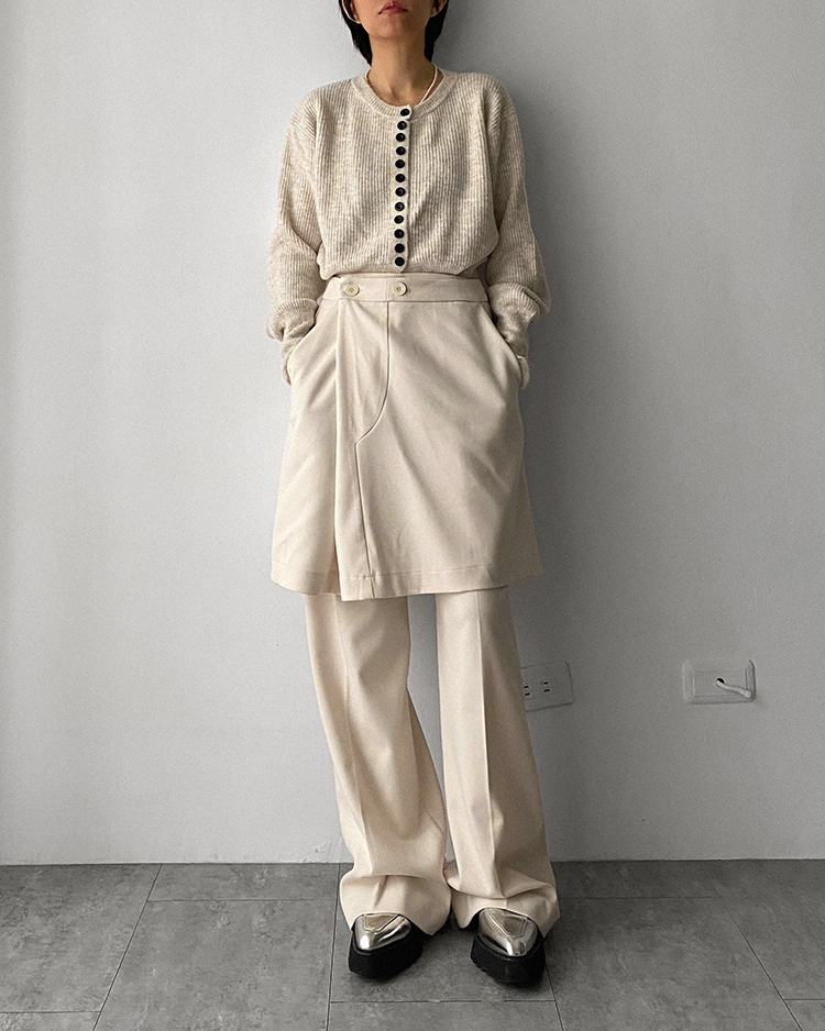 MFS-2443 雙釦A字短裙